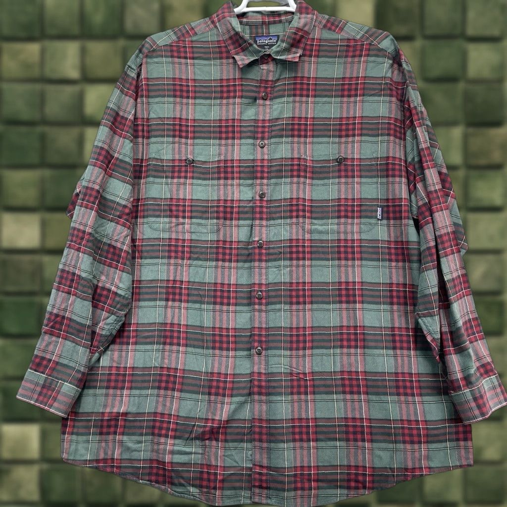 VINTAGE Patagonia Shirt Men 2XL Flannel Red Plaid Casual Workwear Button-Up Pockets 90s 90s?