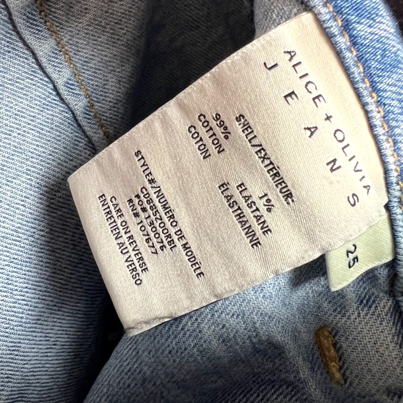 Alice + Olivia Alice + Olivia Jeans Womens Size 25 Wide-Leg Light Wash Denim Blue 5-Pocket Design Vintage No Shirt? Size 42" / US 20 - 5 Thumbnail
