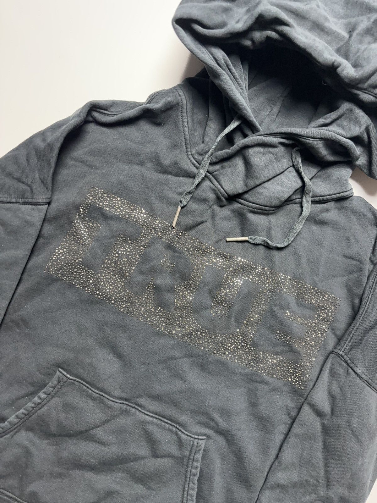 True Religion × Vintage RARE TRUE RELIGION GLAMOUR CROPPED VINTAGE HOODIE Size ONE SIZE - 2 Thumbnail