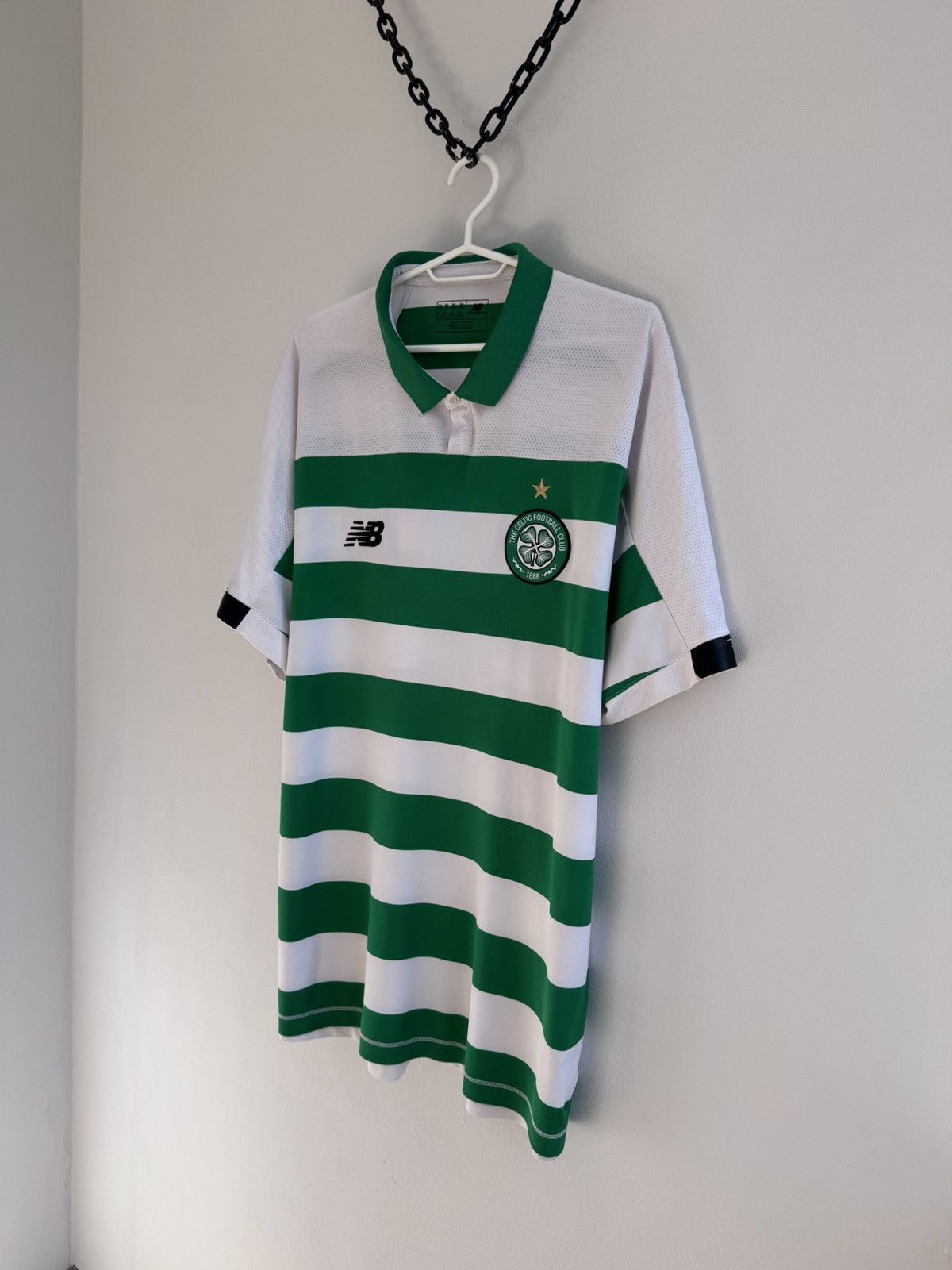 New Balance CELTIC 2019 2020 HOME FOOTBALL SHIRT SOCCER JERSEY Size US M / EU 48-50 / 2 - 2 Thumbnail