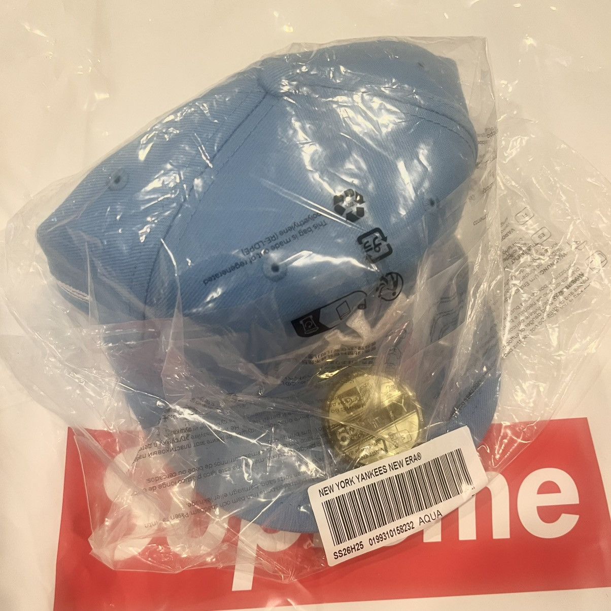 In Hand) 7 5/8 Supreme SS26 x New York Yankees New Era Hat