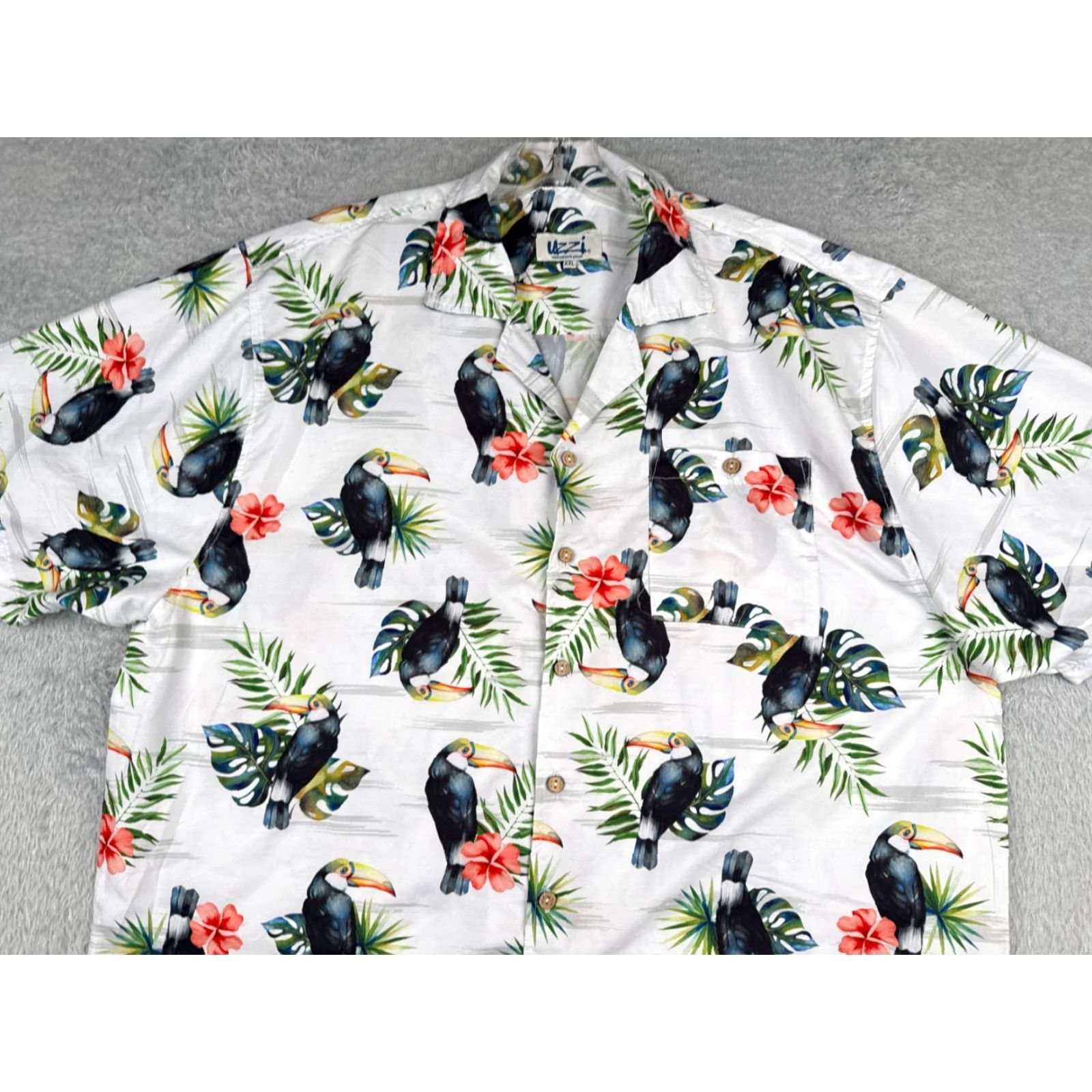 FUZZI Uzzi Shirt Men Hawaiian Floral Toucan White 2XL 100% Polyester Pocket Aloha Resort Vacation Size US XXL / EU 58 / 5 - 4 Thumbnail