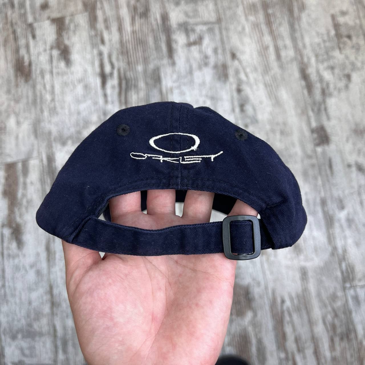Oakley Vintage Oakley Cap Black Embroidered Logo Y2K Streetwear Size ONE SIZE - 4 Thumbnail