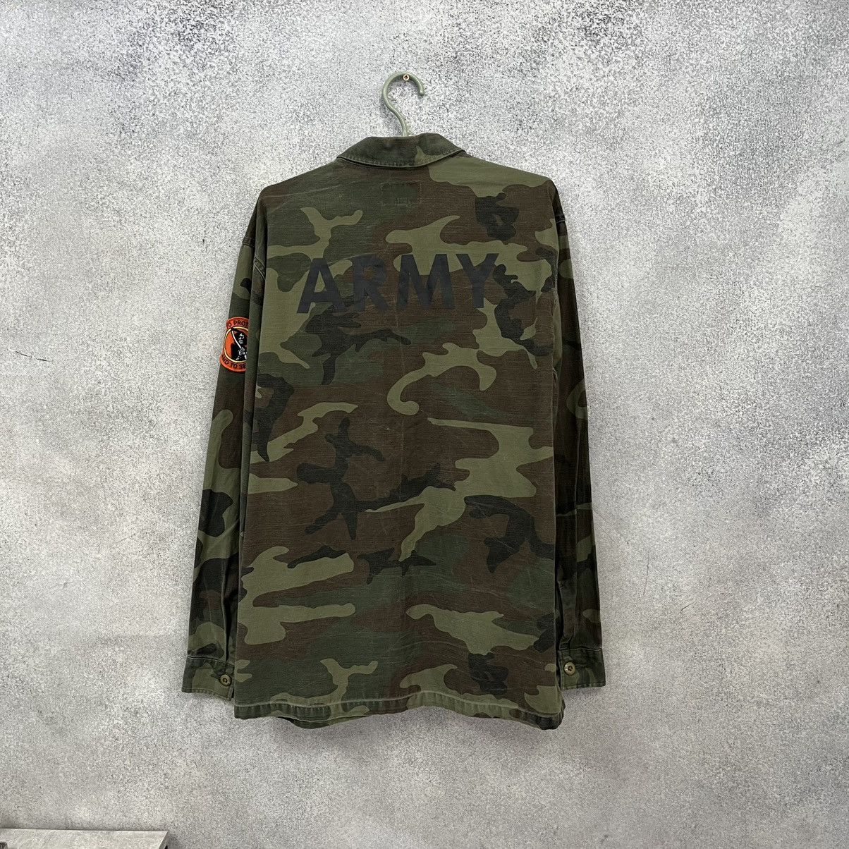 Supreme Supreme Woodland Camo Ripstop military shirt Size US L / EU 52-54 / 3 - 10 Thumbnail