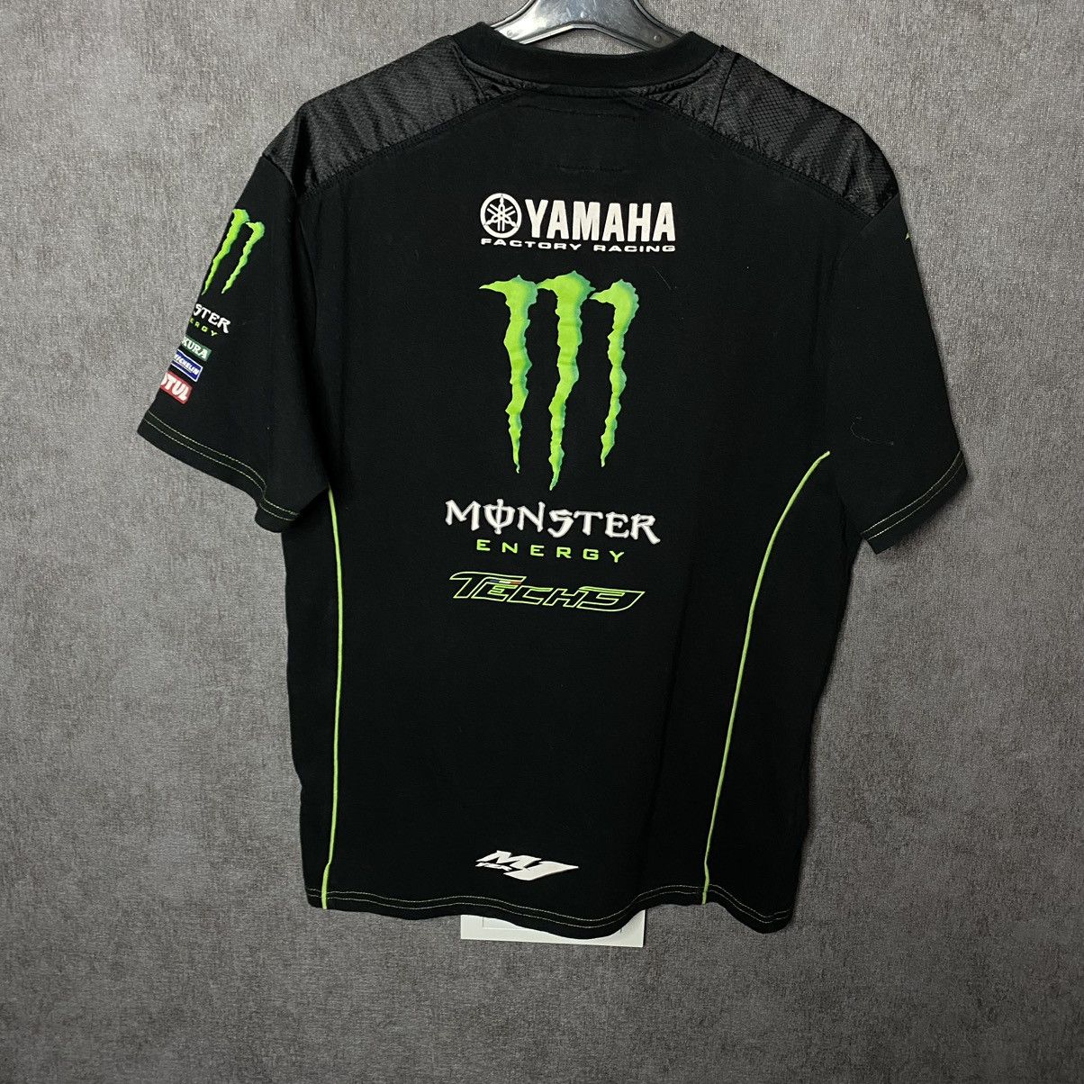 Yamaha Vintage Monster Energy Yamaha t-shirt tech racing Size US M / EU 48-50 / 2 - 2 Thumbnail