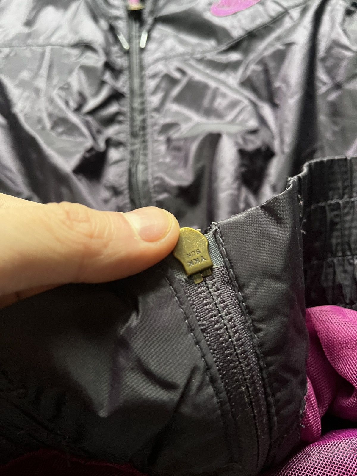 Nike × Vintage Vintage Nike Windbreaker Women’s Jacket Drill Purple Size S Size S / US 4 / IT 40 - 10 Thumbnail