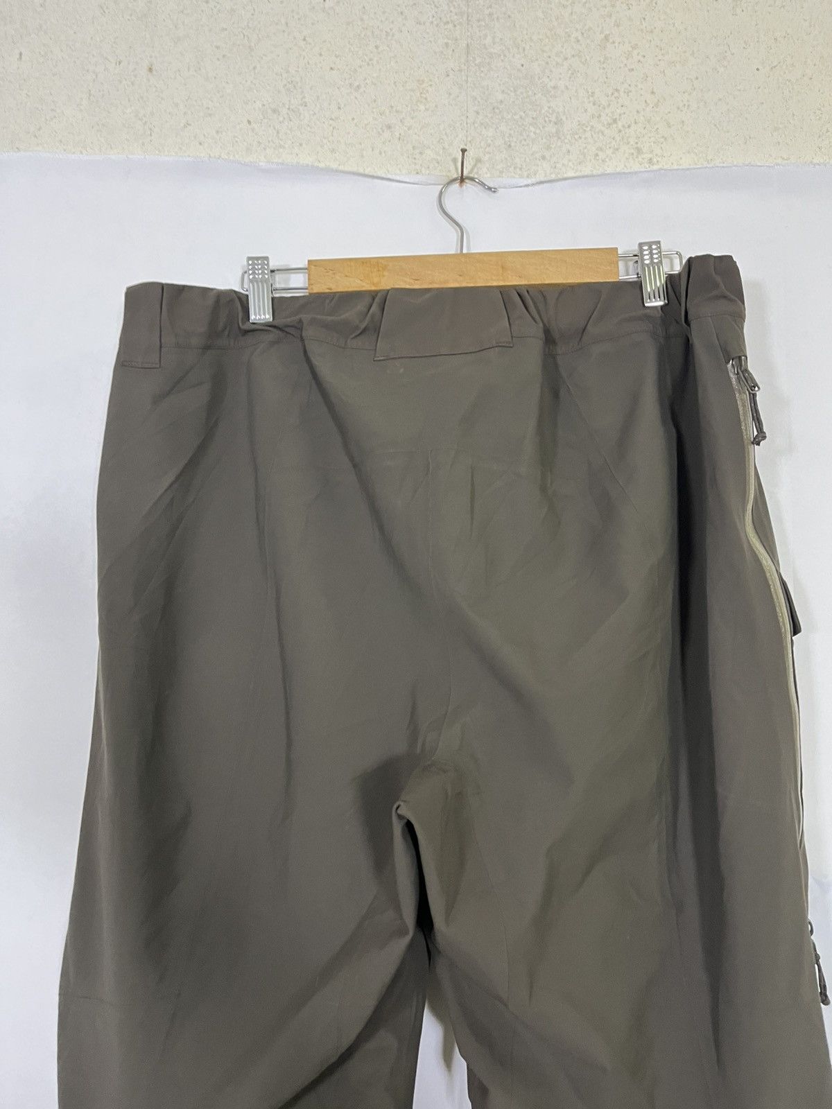 Arc'teryx VINTAGE ARCTERYX GORE-TEX RECCO SKI SNOW PANT Size US 38 / EU 54 - 7 Thumbnail