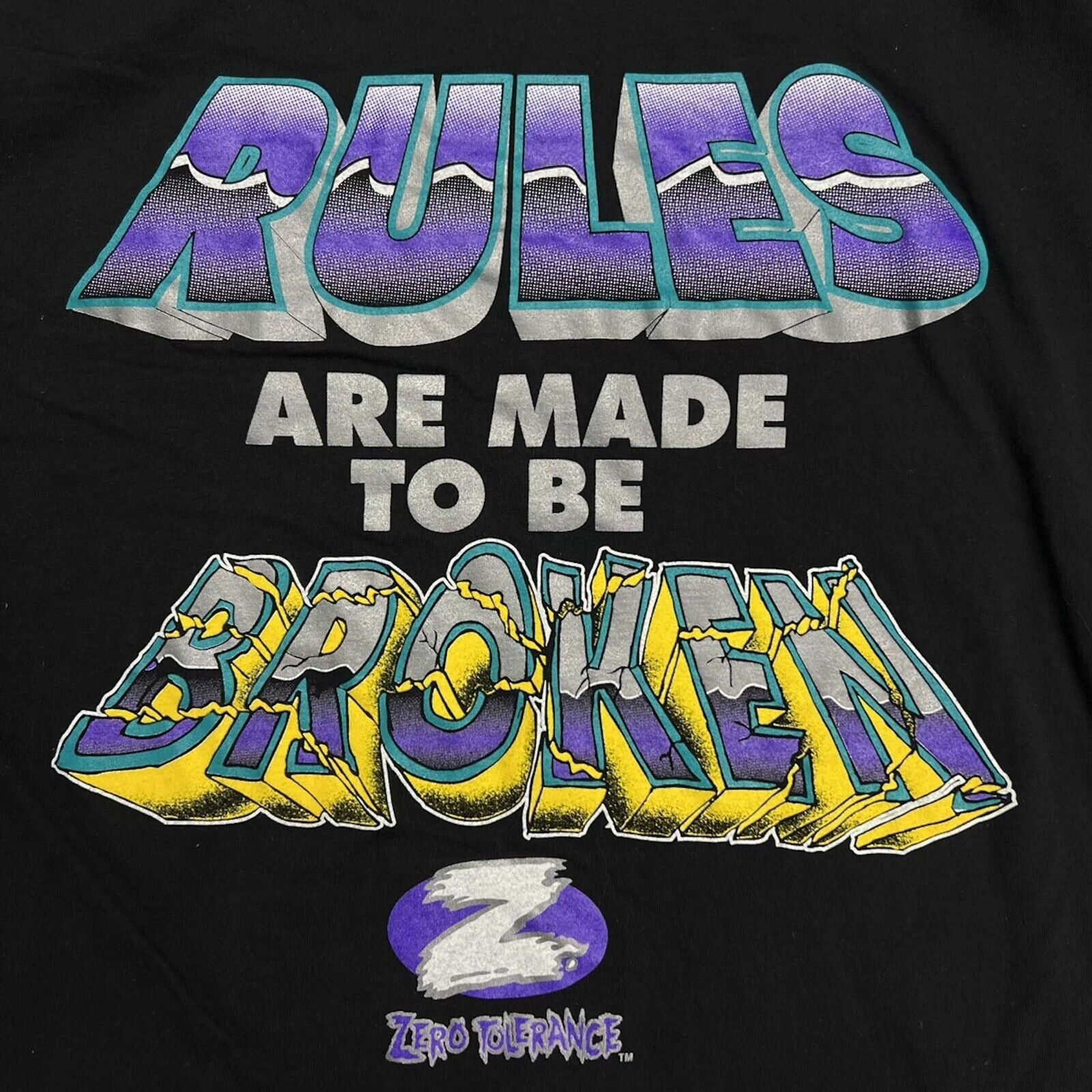 Vintage Vintage 90s Rules Made To Be Broken T Shirt Large Faded Tee Size US L / EU 52-54 / 3 - 2 Thumbnail
