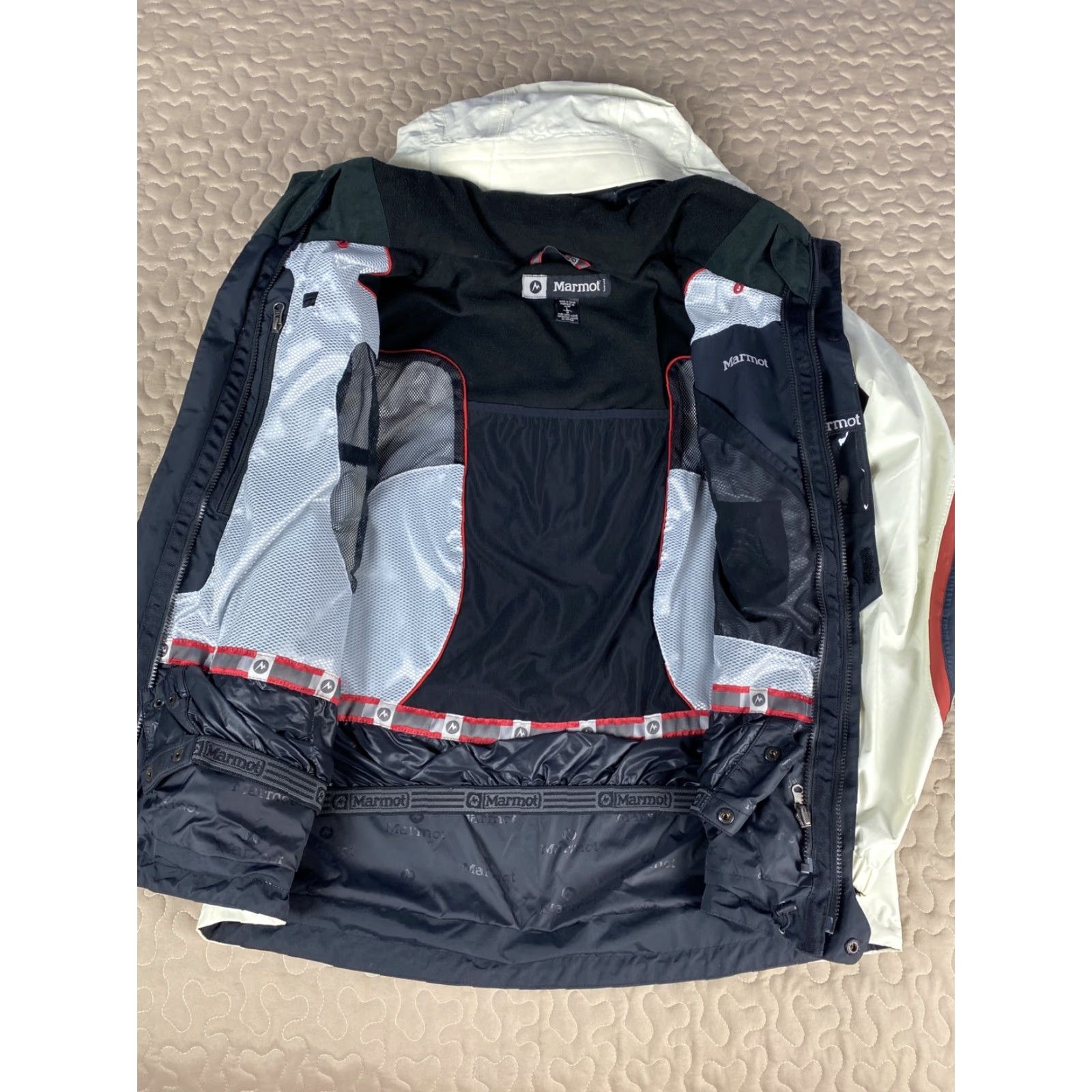Marmot Marmot Jacket Mens L Multicolor Windbreaker Outdoor Rain Wind Hooded Coat Size US L / EU 52-54 / 3 - 5 Thumbnail
