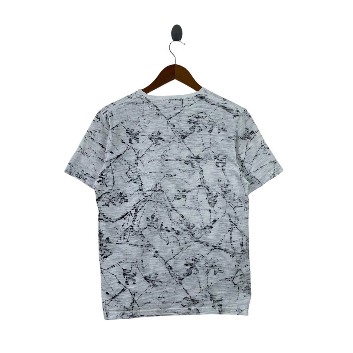Japanese Brand Semantic Design Japan Overprint Vneck Shirt Size US L / EU 52-54 / 3 - 3 Thumbnail