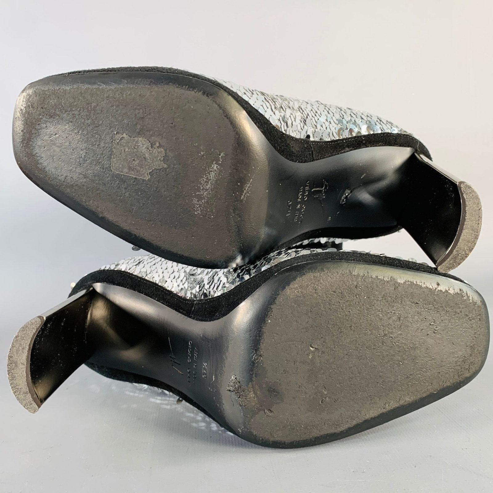 Giuseppe Zanotti GIUSEPPE ZANOTTI Silver Black Sequined Back Zip Booties Size US 7.5 / IT 37.5 - 6 Thumbnail