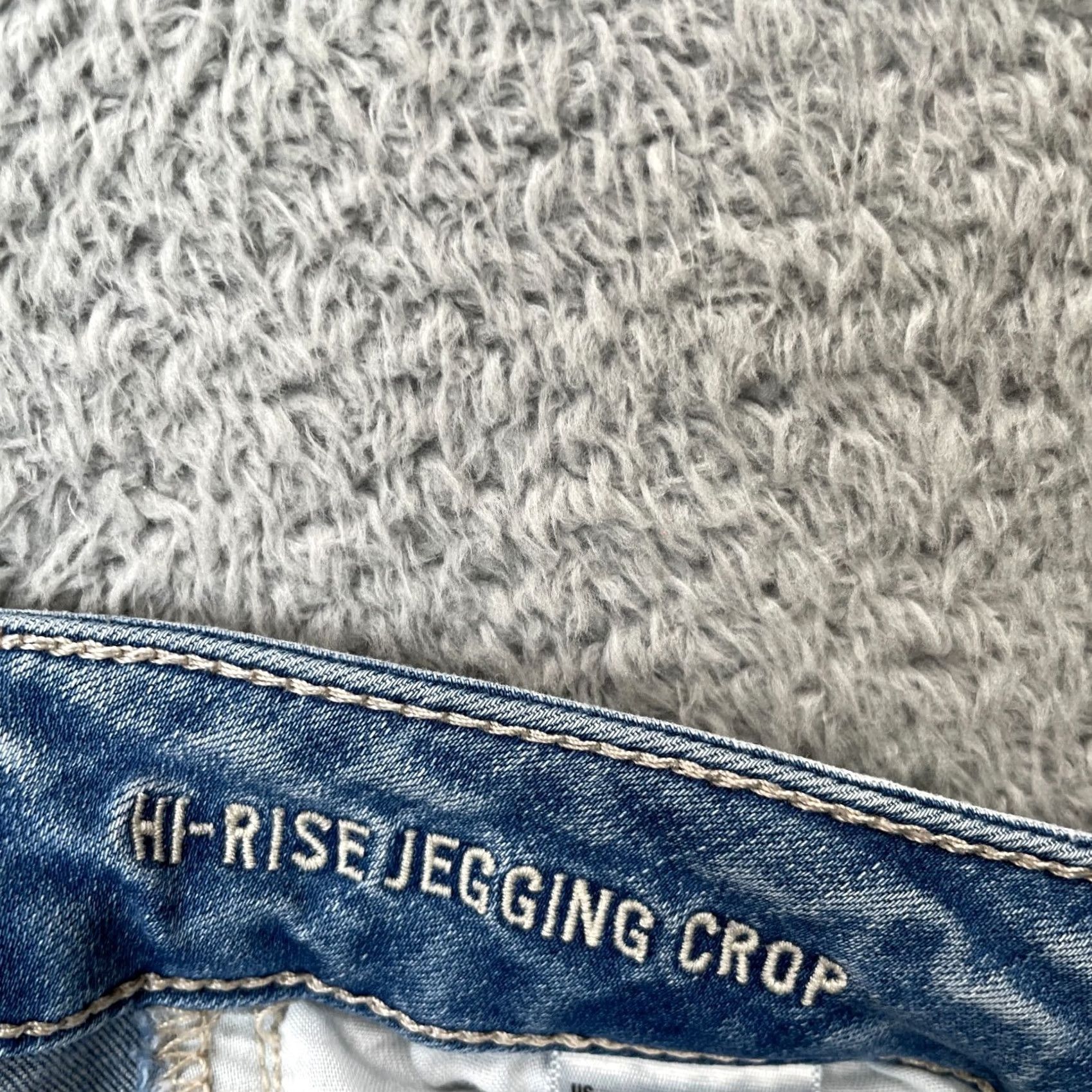 American Eagle Outfitters VINTAGE? No. American Eagle Outfitters Jeans Womens 4 Blue Jeggings High Rise Cropped Size 28" / US 6 / IT 42 - 4 Thumbnail