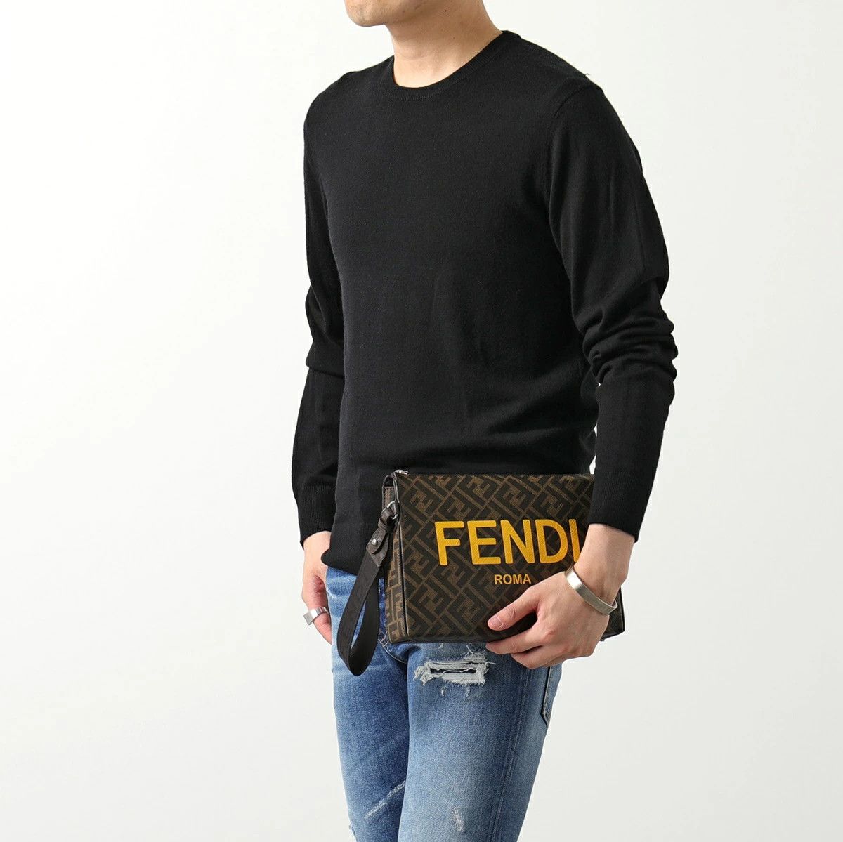 Fendi o1s1wg111224 Size: OS / Clutch Bag in Brown Size ONE SIZE - 3 Thumbnail