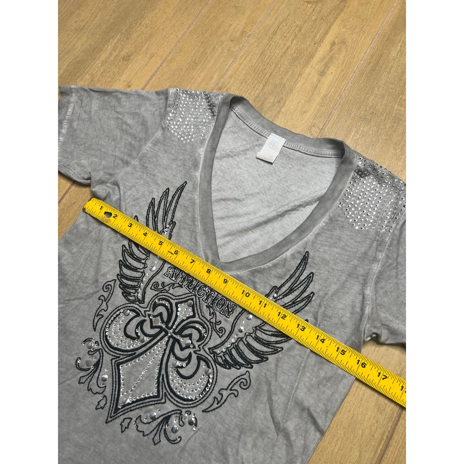 Affliction Vintage Affliction Women Top M Embroidered Rhinestone Y2K Size M / US 6-8 / IT 42-44 - 7 Thumbnail