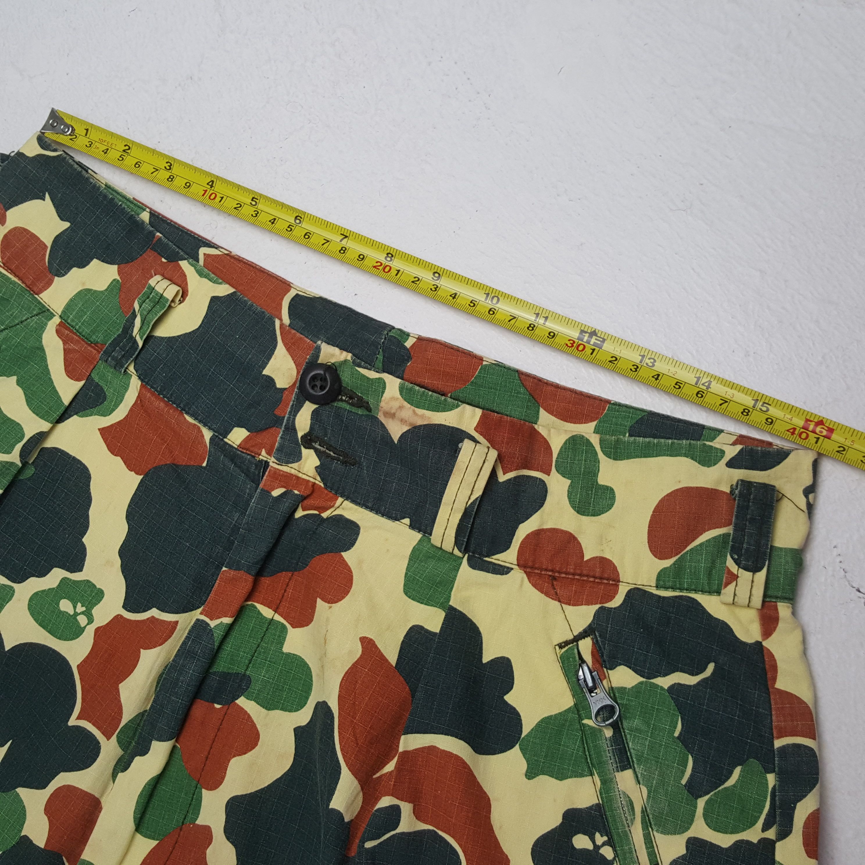 Japanese Brand Military Camo Design Style Short Pants RR11 Size US 32 / EU 48 - 5 Thumbnail