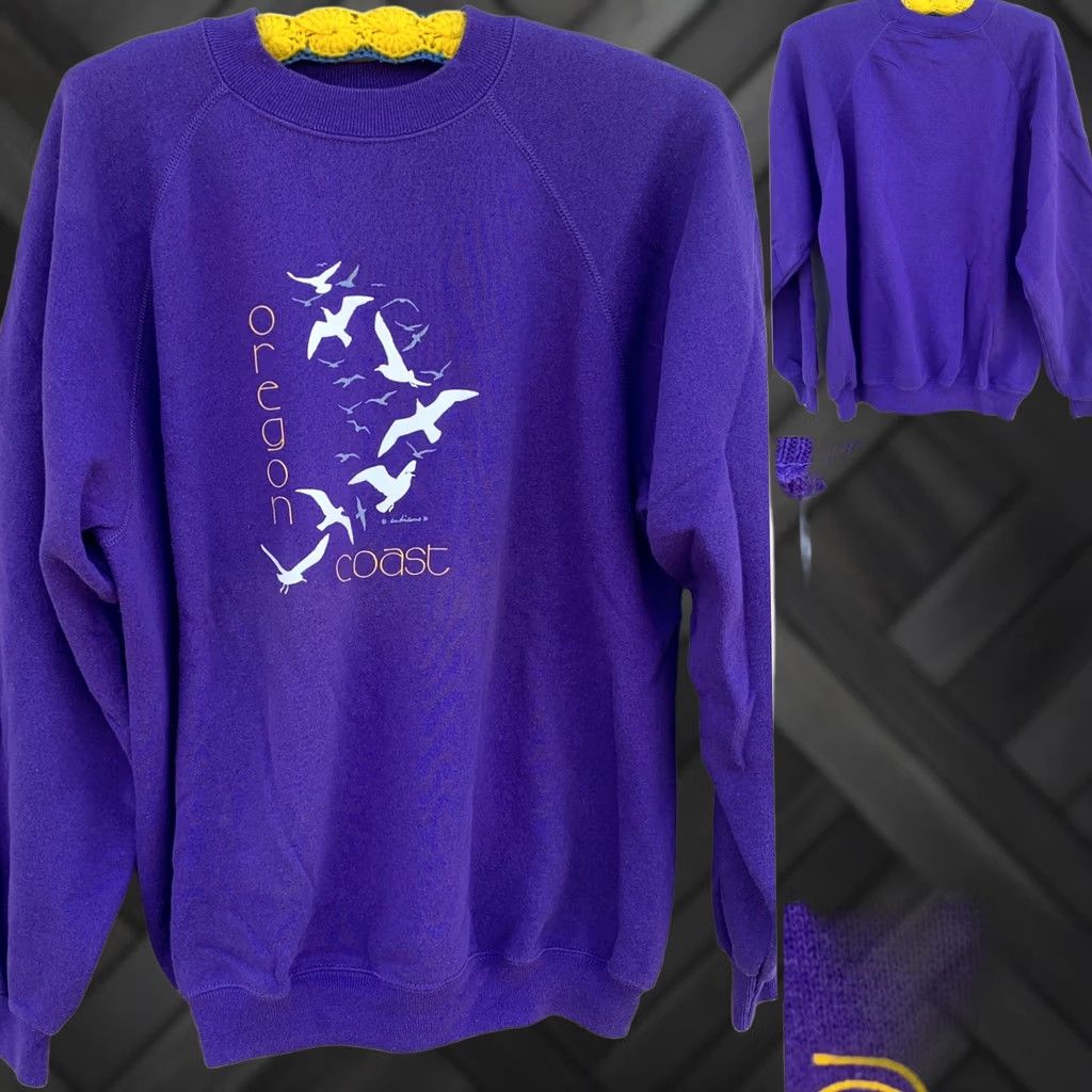 Hanes VINTAGE Hanes Oregon Coast Raglan Sweatshirt Seagull Graphics 80s 1980s Made In USA XL Men Pullover Crew Neck Purple Beach Bird Size US XL / EU 56 / 4 - 1 Thumbnail