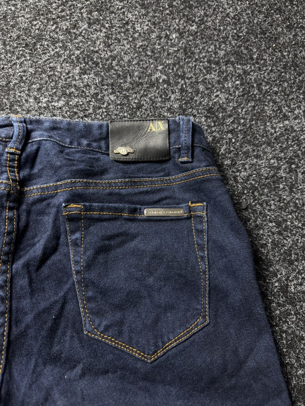Armani Exchange Luxury Y2K Armani Exchange Slim Fit Dark Blue Stretch Jeans Size 30" / US 8 / IT 44 - 16 Thumbnail