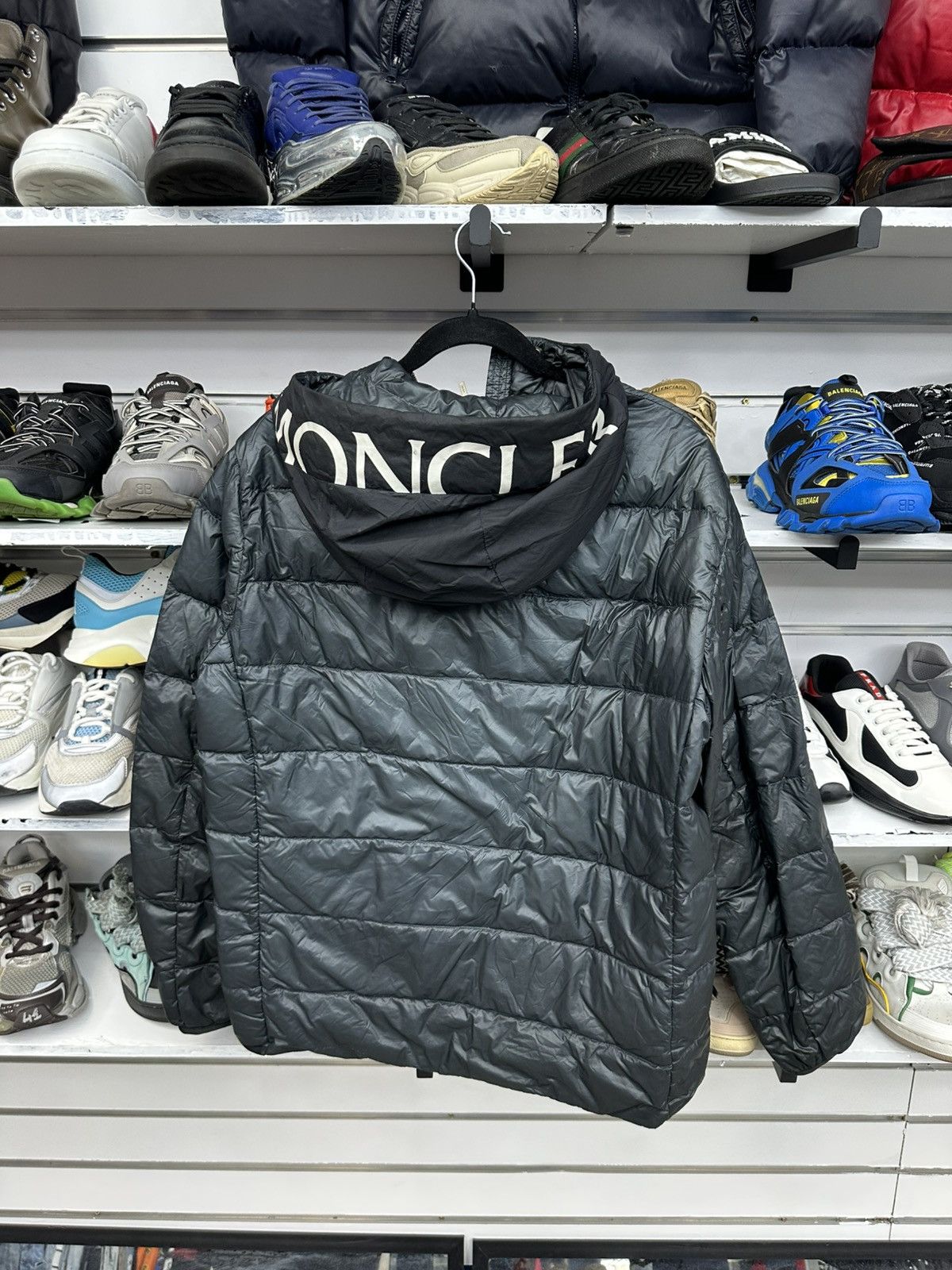 Moncler Moncler Garby Down Jacket (Hooded Logo) Size US L / EU 52-54 / 3 - 3 Thumbnail