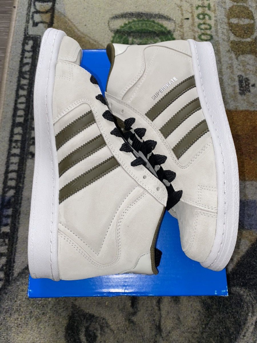 Adidas × Sneeze Magazine Adidas Superskate SNEEZE Magazine (6 Mens) Size US 7 / IT 37 - 2 Thumbnail