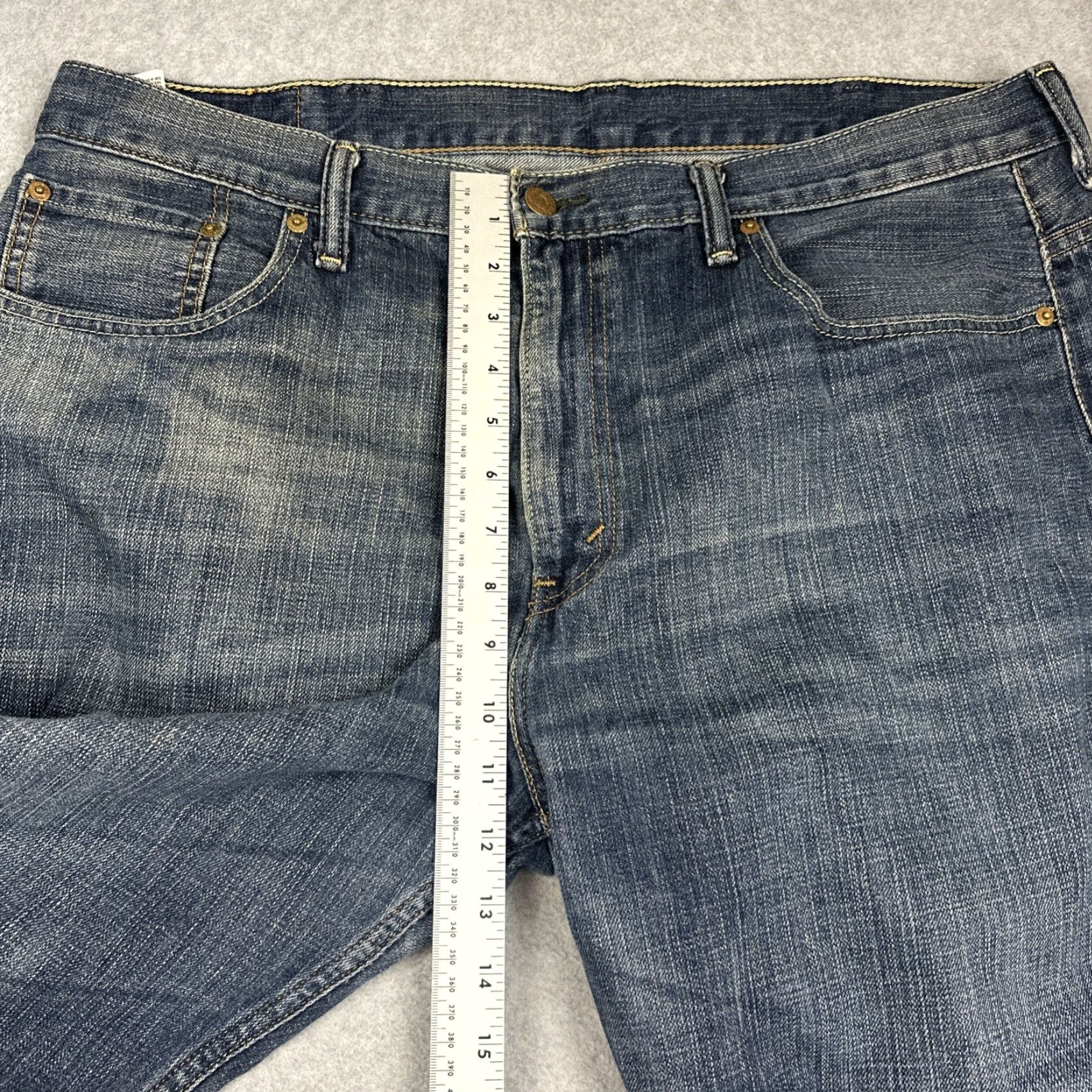 Levi's VINTAGE Levi's 569 Jeans Mens 38x30(28) Blue Straight Medium Wash Denim Y2K Wide Leg Size US 38 / EU 54 - 6 Thumbnail