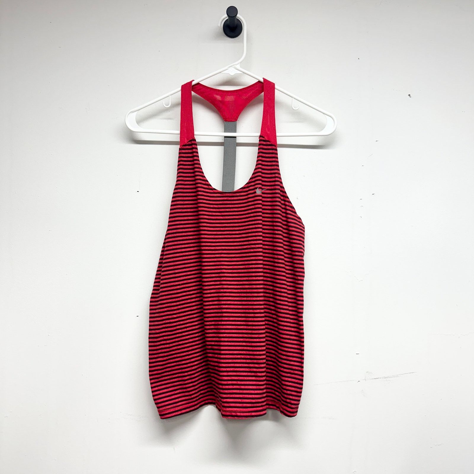 Nike Nike Elastika Red Tank Top, Medium, for Running & Gym Size M / US 6-8 / IT 42-44 - 2 Thumbnail