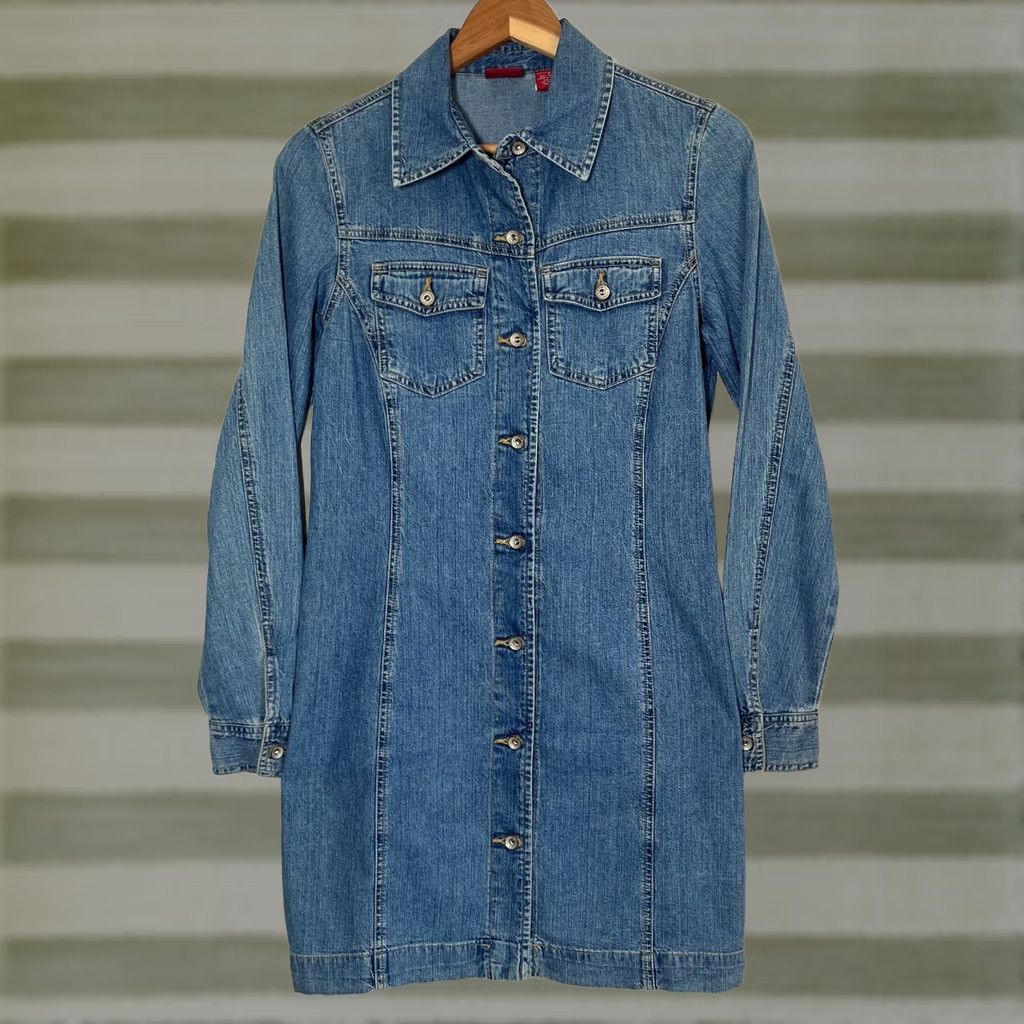 Gap VINTAGE GAP Women’s Denim Dress Blue 4 Jeans Pockets 90s City Classic Jacket Dress Womens Size 27" / US 4 / IT 40 - 1 Thumbnail