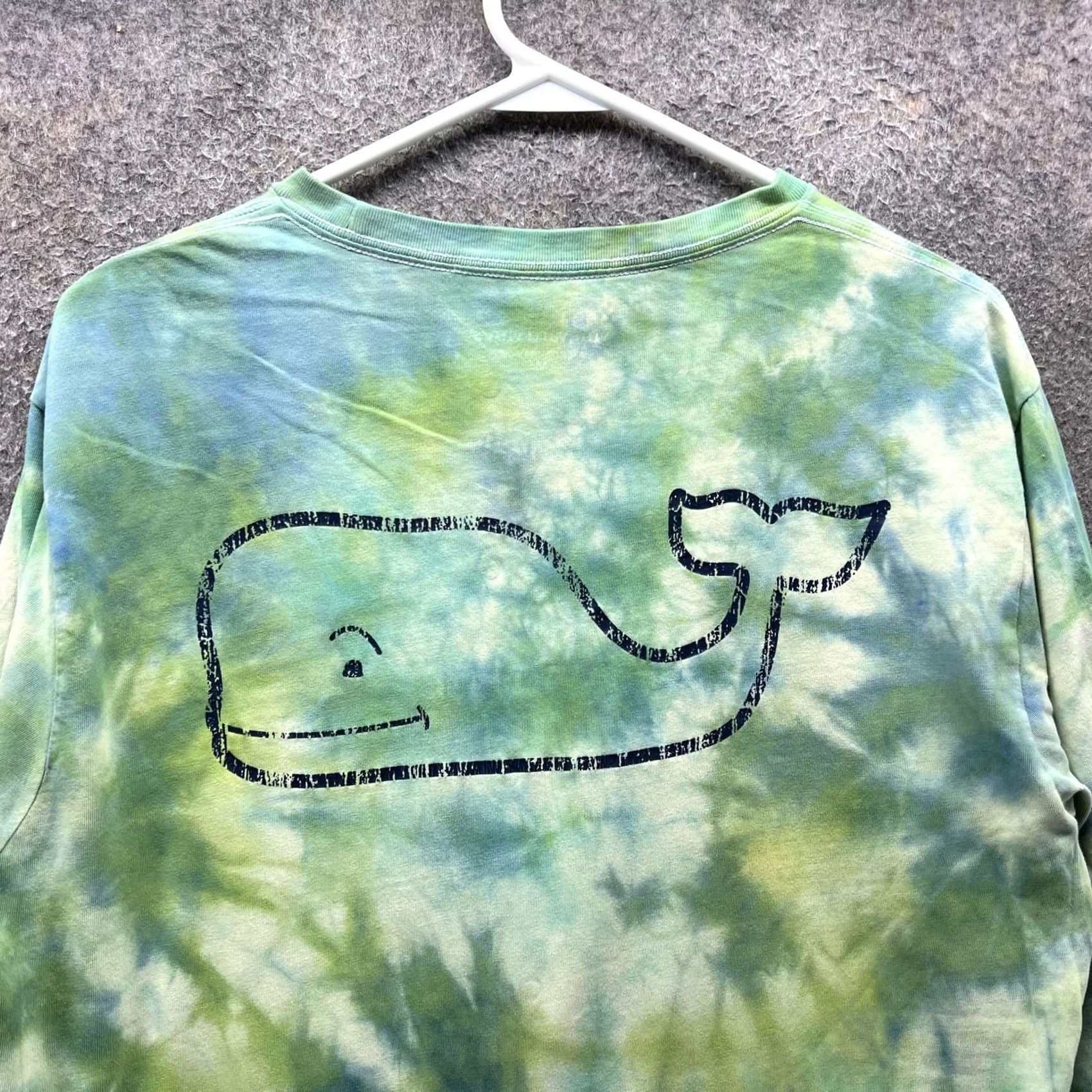 Vineyard Vines Vineyard Vines Shirt Mens Medium Green Tie Dye Whale Pocket Long Sleeve Graphic Shirt Size US M / EU 48-50 / 2 - 7 Thumbnail