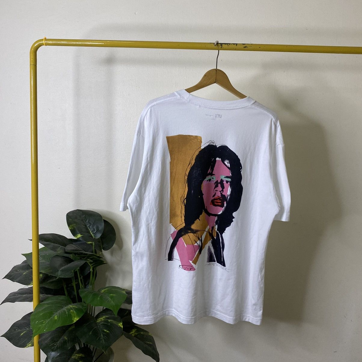 Uniqlo Andy Warhol Mick Jagger Painting Artwork Collaboration Tee Size US XL / EU 56 / 4 - 1 Thumbnail