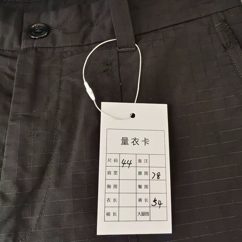 Louis Vuitton Louis Vuitton Full logo cargo shorts Size US 44 / EU 60 - 5 Thumbnail