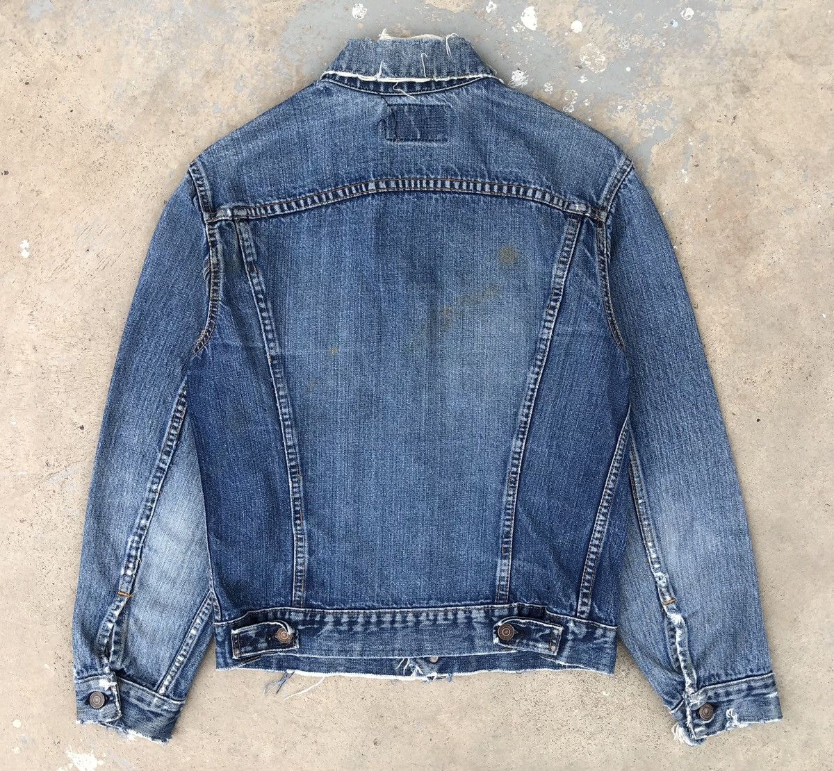Levi's Vintage 70s Levis 505 BIG E Distressed Trucker Jacket Size US S / EU 44-46 / 1 - 5 Thumbnail
