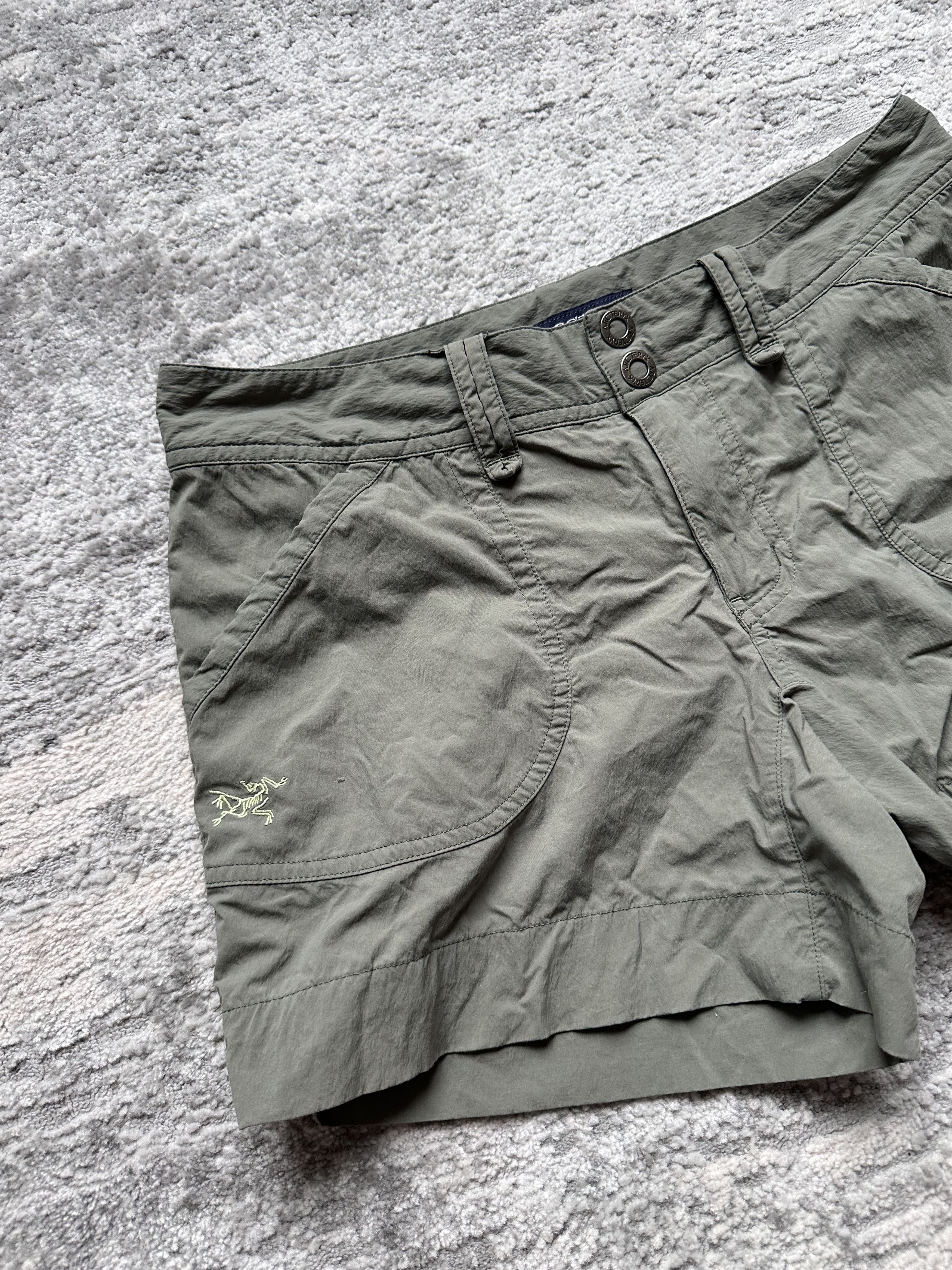 Arc'teryx Arcteryx shorts Size 27" / US 4 / IT 40 - 2 Thumbnail