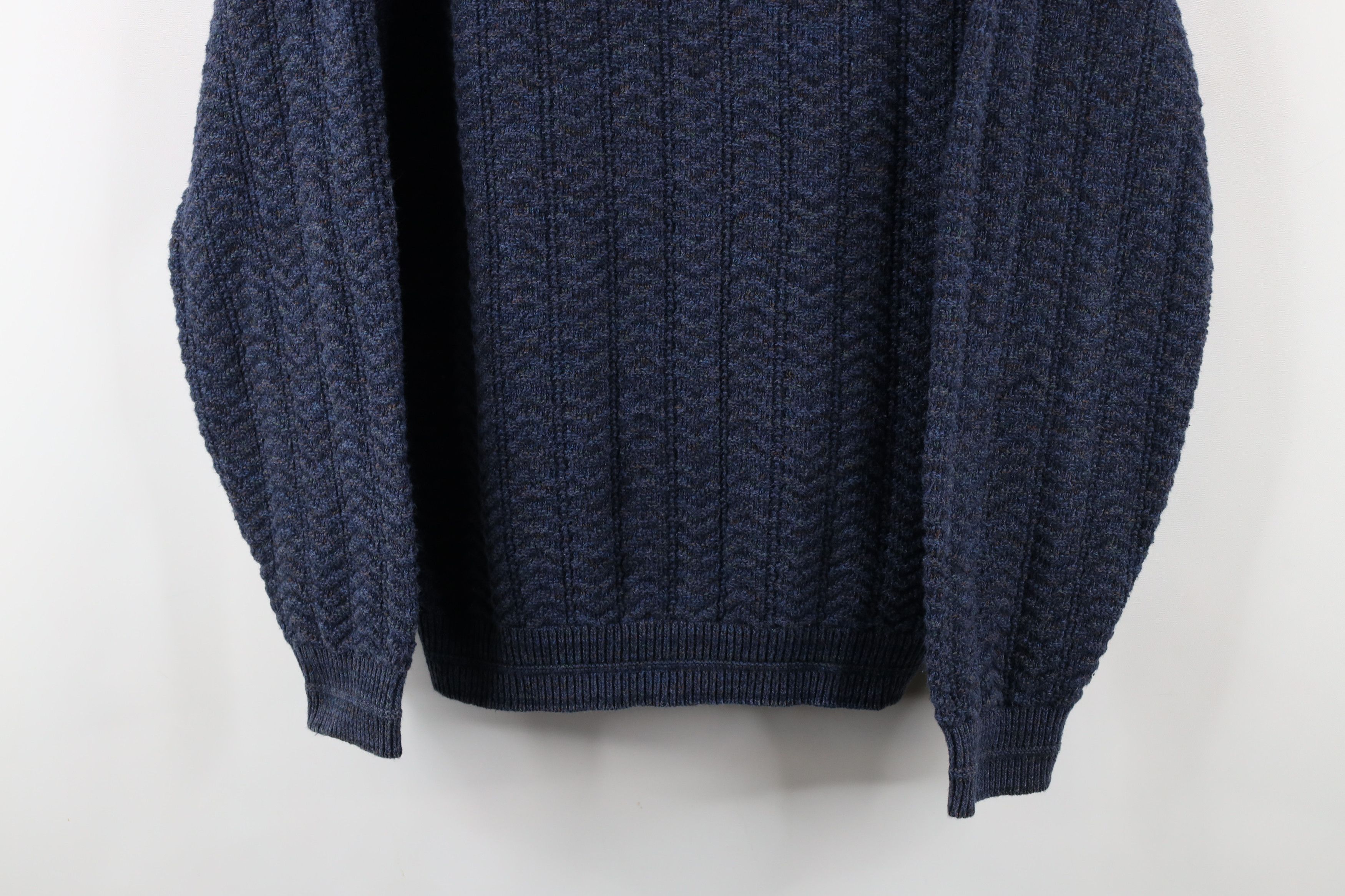 Vintage Vintage 90s Streetwear Herringbone Knit Sweater Blue Size US L / EU 52-54 / 3 - 3 Thumbnail