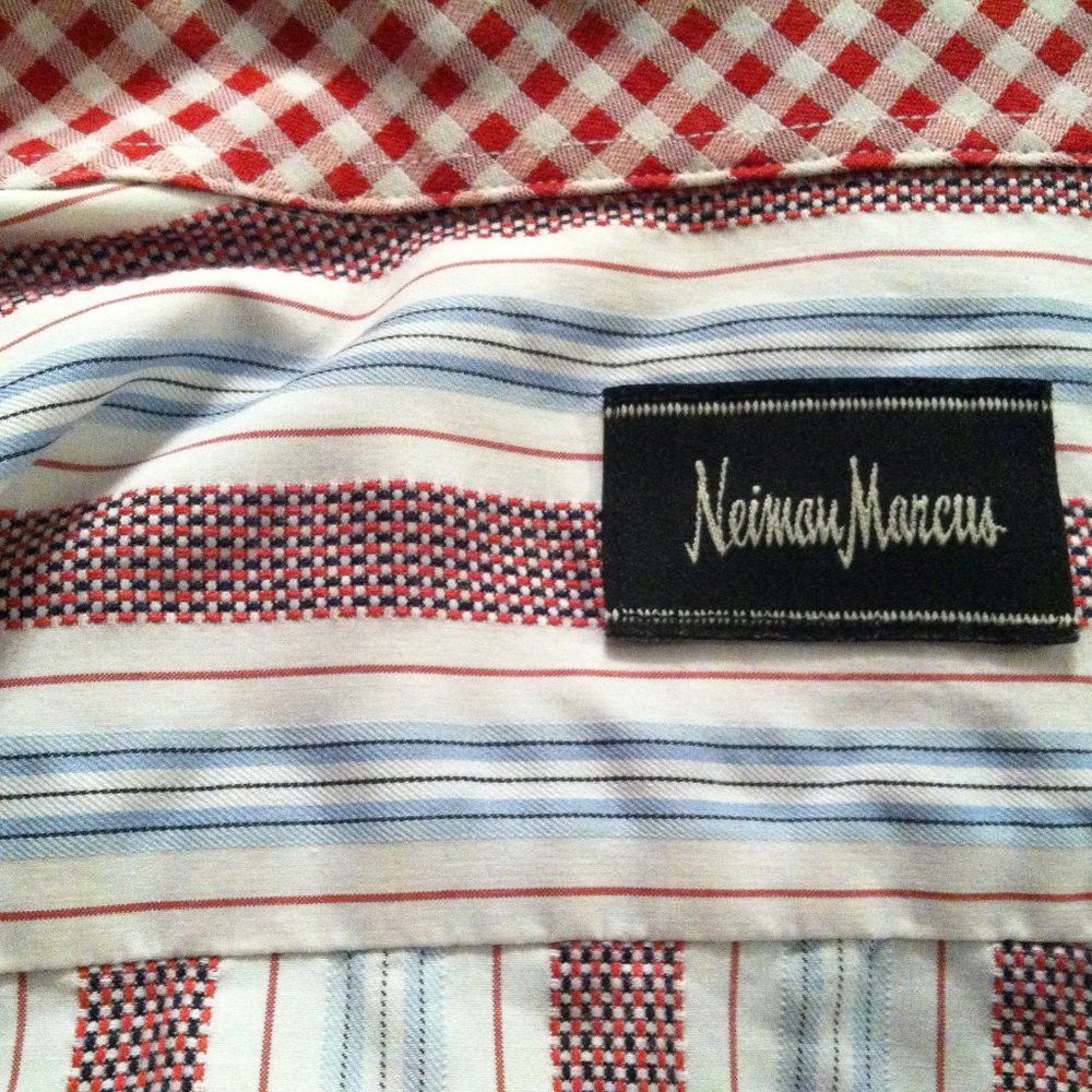 Neiman Marcus NEIMAN MARCUS MEN'S COTTON CASUAL SHIRT SIZE: M Size US M / EU 48-50 / 2 - 10 Thumbnail