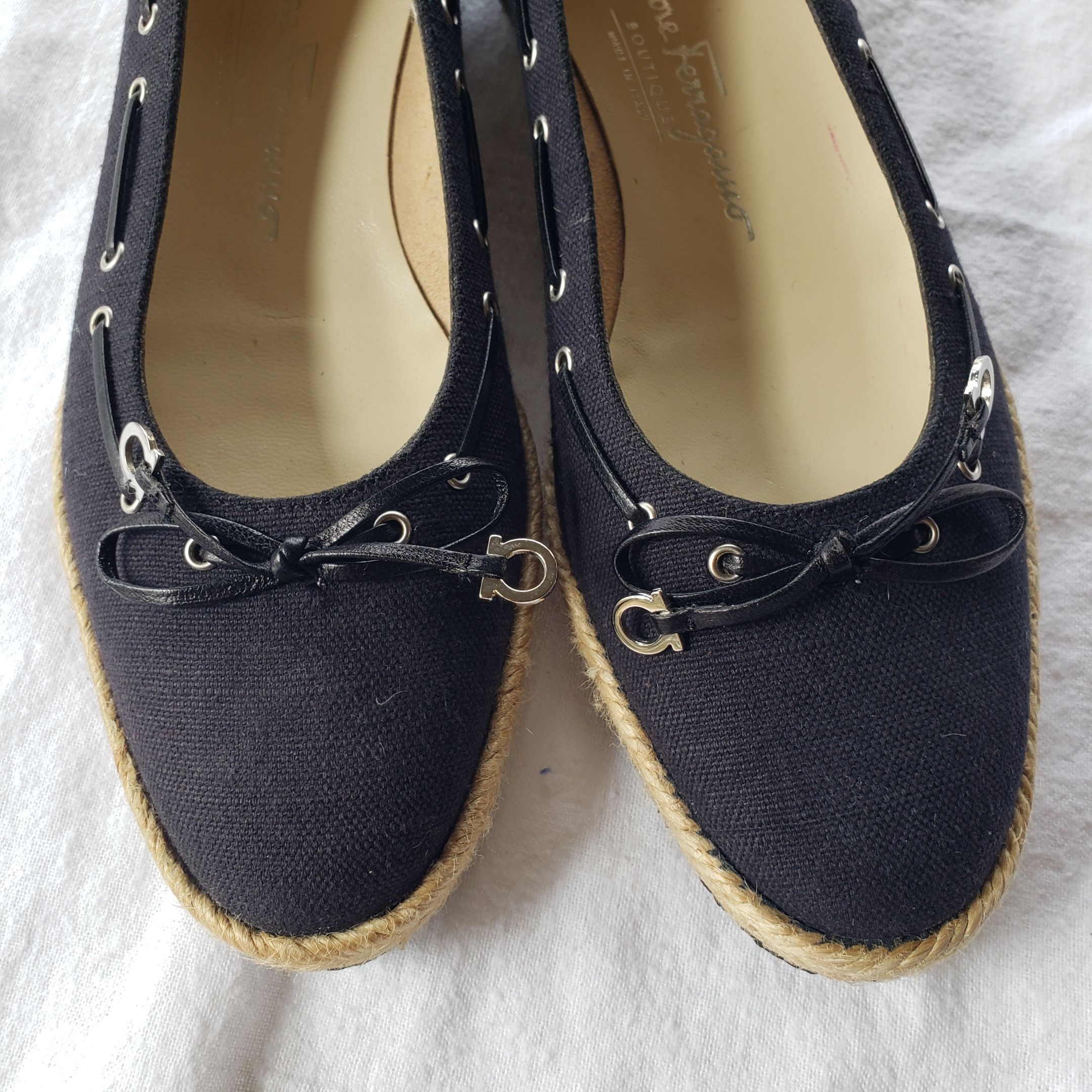 Salvatore Ferragamo Salvatore Ferragamo Black Canvas Espadrilles Ballet Flats Size US 6 / IT 36 - 12 Thumbnail