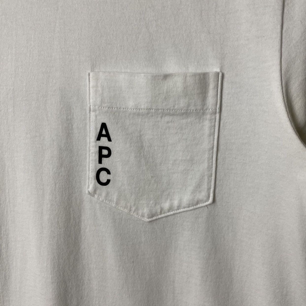 A.P.C. A.P.C. Logo Pocket T-Shirt - White - Size XS/S Size US S / EU 44-46 / 1 - 5 Thumbnail