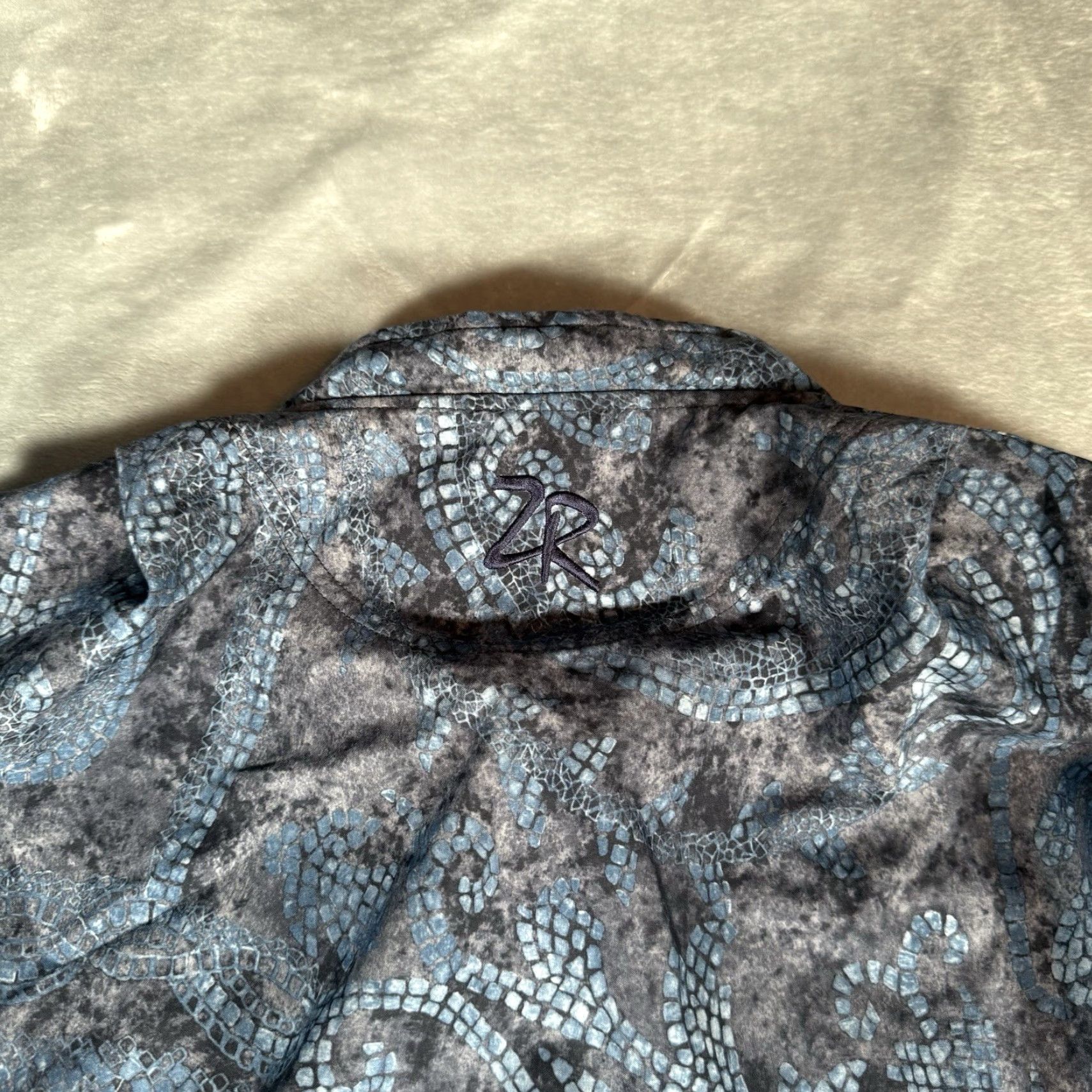 Vintage VINTAGE Zero Restriction Superlight Windshirt Womens S Oversized 90s Abstract Geometric Blue Casual Sleeve Mock Neck Pullover Zip Size S / US 4 / IT 40 - 7 Thumbnail