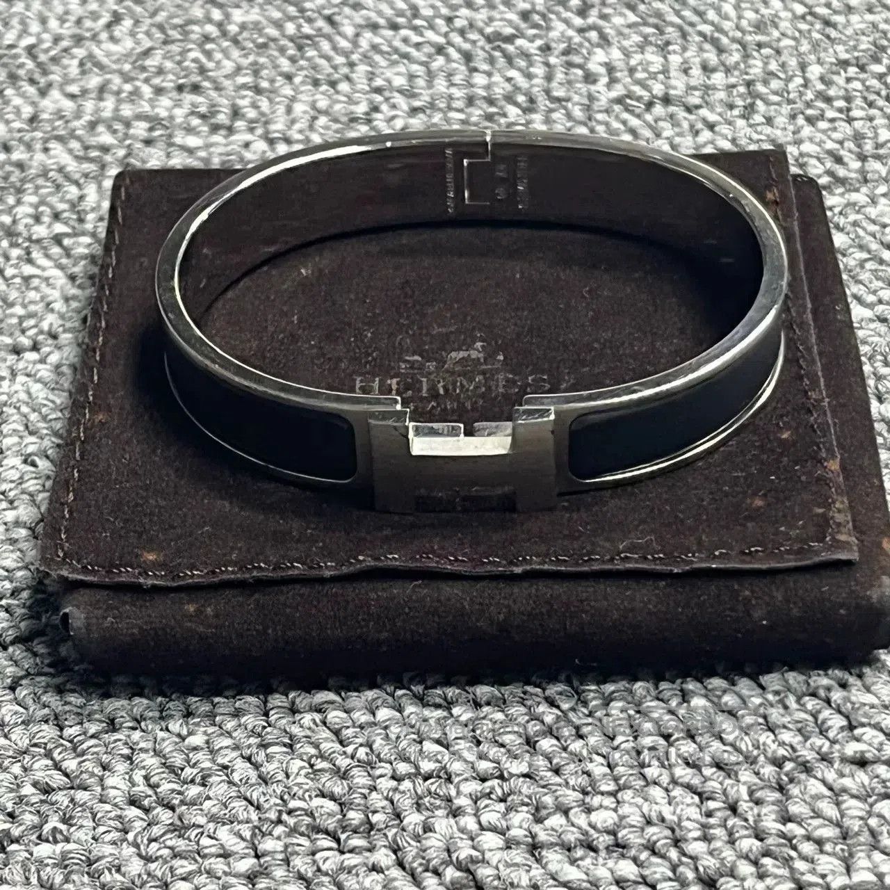Hermes Hermes Matte Black H Open Adjustable Bracelet. Size ONE SIZE - 1 Thumbnail