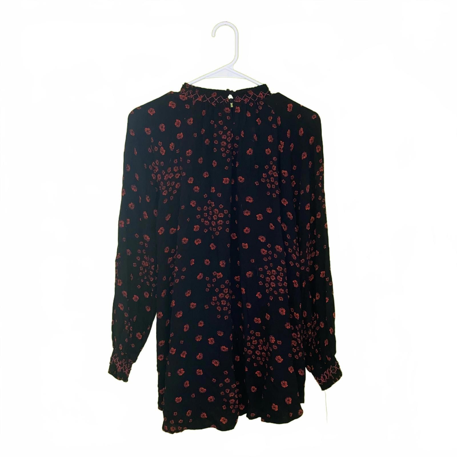 Free People Free People Black and Red Floral Long Sleeves Top XS Size XS / US 0-2 / IT 36-38 - 2 Thumbnail