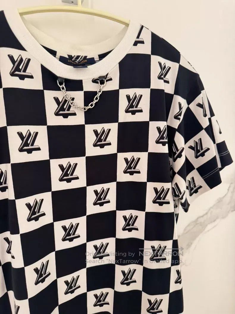 Louis Vuitton Louis Vuitton Black and white check logo chain short sleev Size S / US 4 / IT 40 - 5 Thumbnail