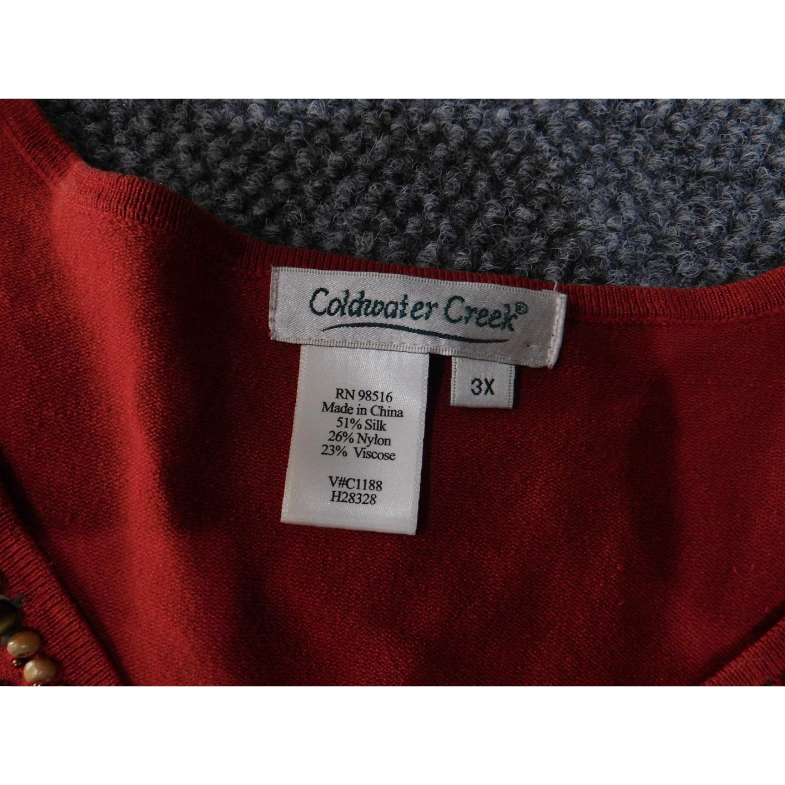 Coldwater Creek VINTAGE? No. Coldwater Creek Sweater Womens 3X Red Beaded Neck Silk Blend 3/4 Sleeve Pullover Size XXL / US 16-18 / IT 52-54 - 7 Thumbnail