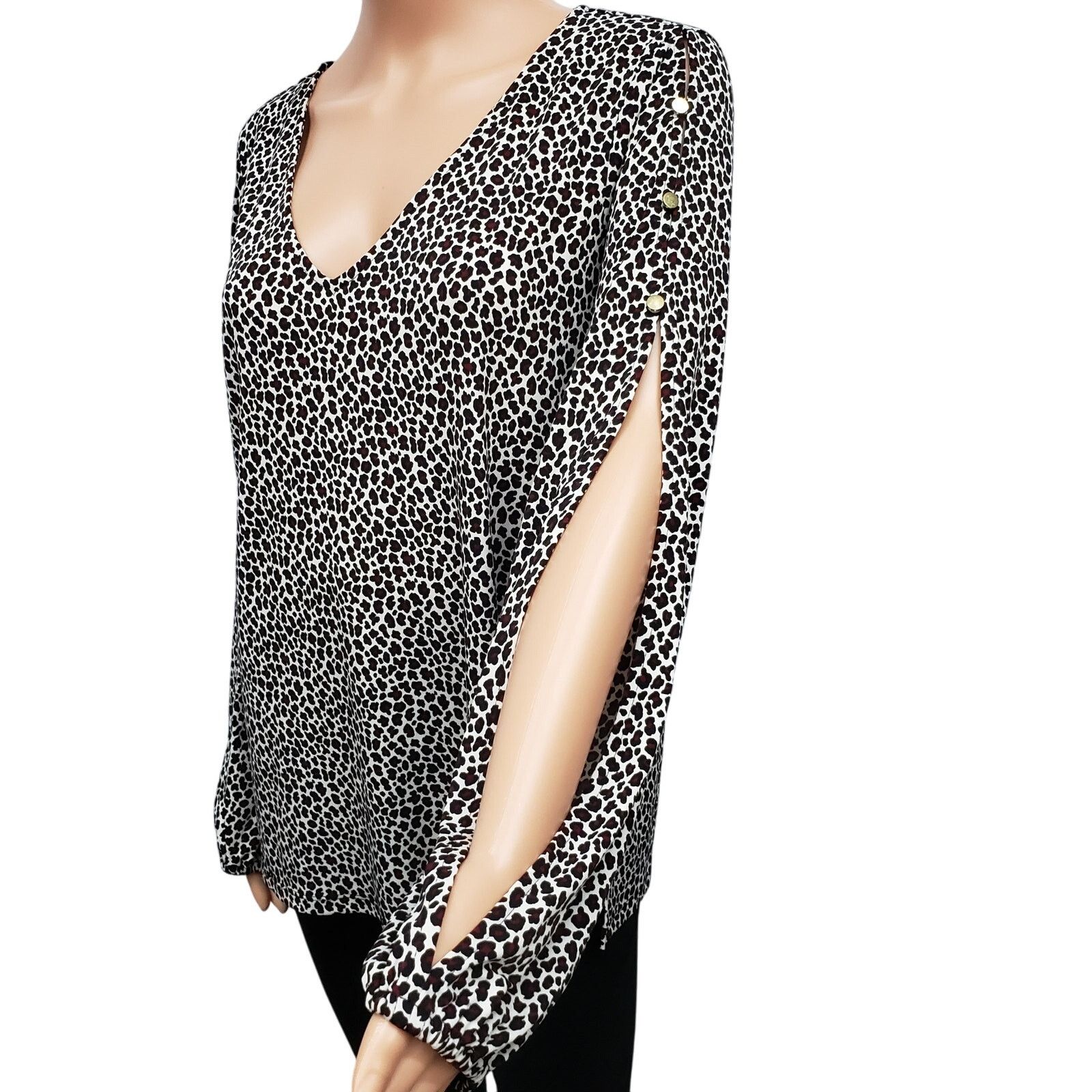 Michael Kors NWT MICHAEL KORS Arm Slit Animal Print Top Blouse L V-Neck Size L / US 10 / IT 46 - 5 Thumbnail