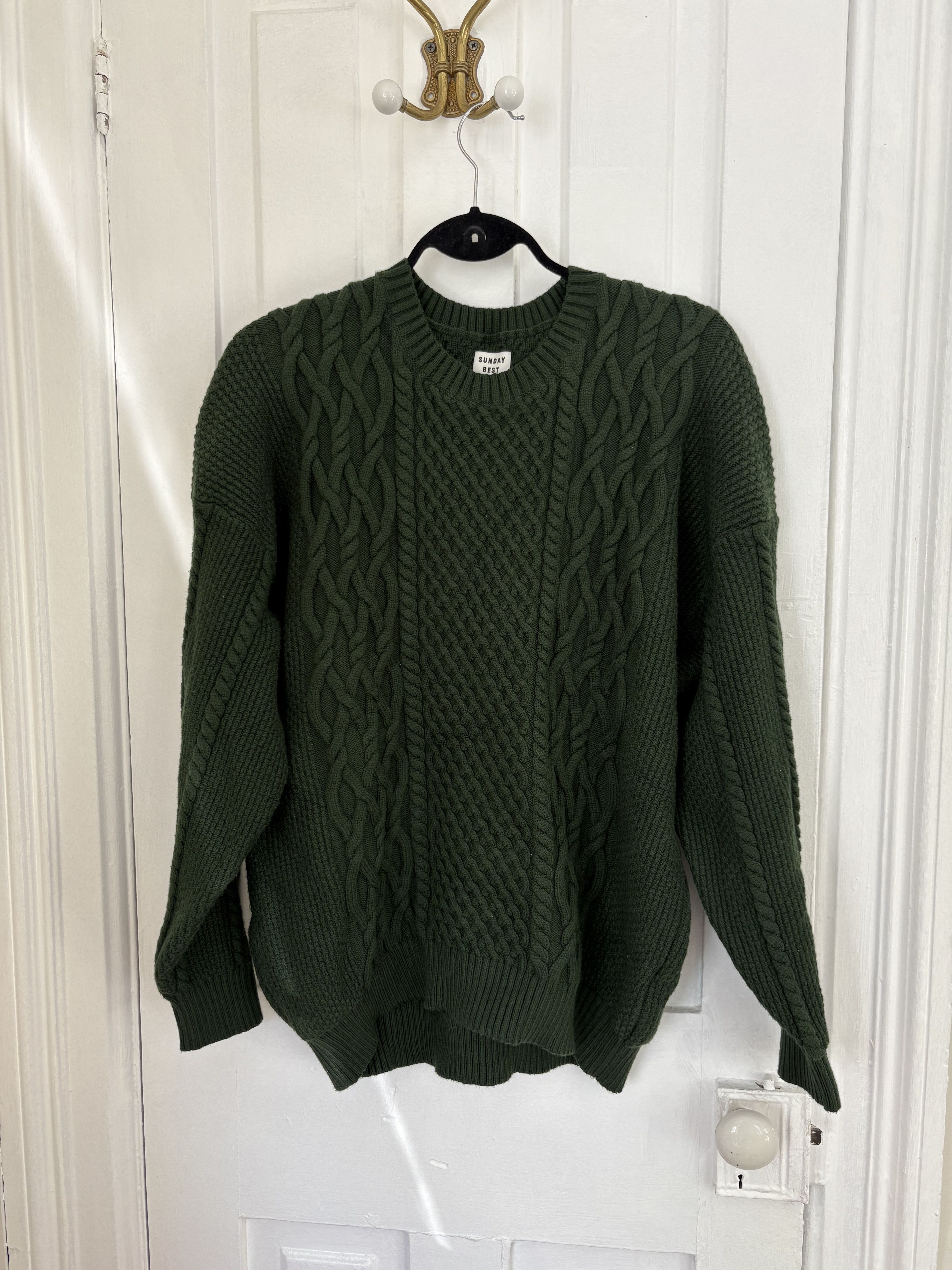 Aritzia Peggy cable knit sweater Size M / US 6-8 / IT 42-44 - 3 Thumbnail