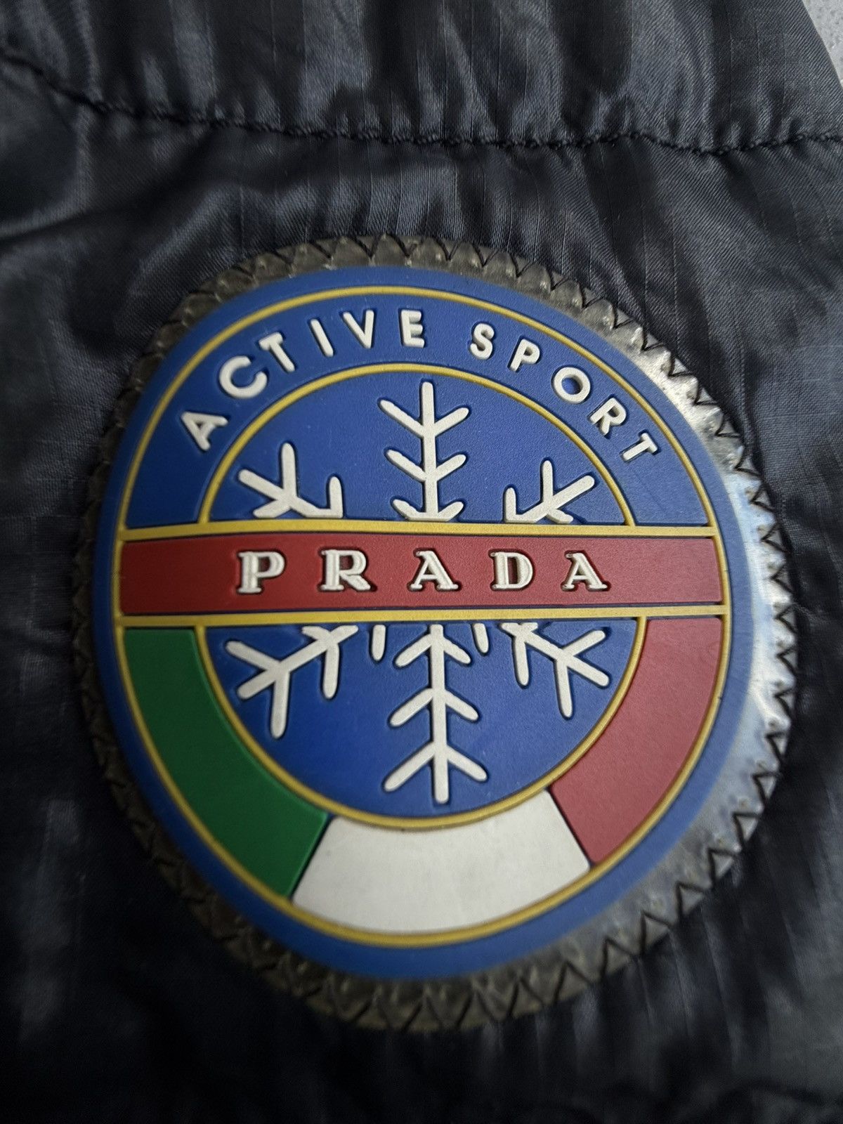 Prada Prada - Luna Rossa Puffer Jacket Size US M / EU 48-50 / 2 - 6 Thumbnail