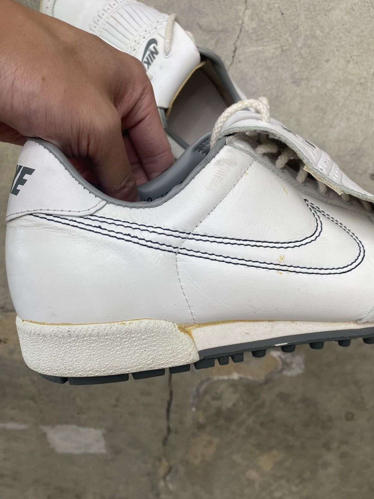 Nike RARE Nike Golf Shoe Size US 10 / EU 43 - 8 Thumbnail