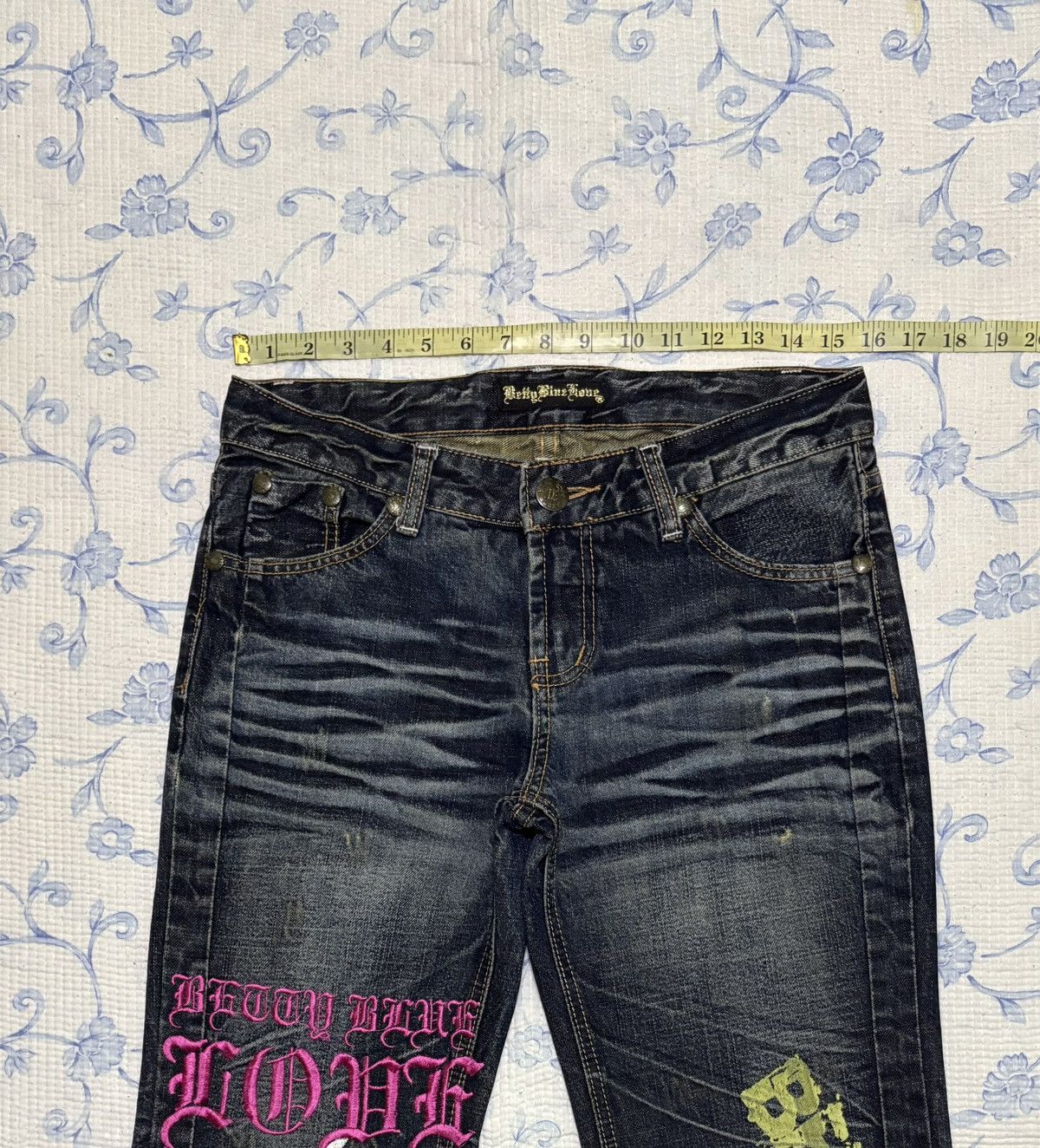 Other Betty Blue Love Streetwear Jeans Distressed Denim Size US 31 - 3 Thumbnail