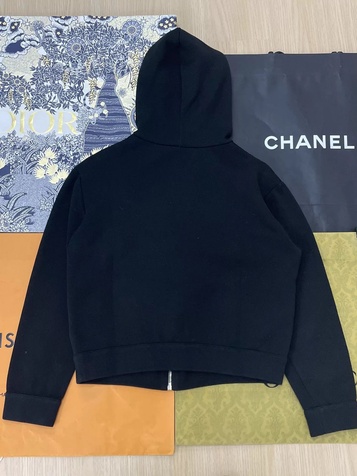 Louis Vuitton LV Black Oversized Zipper Hoodie XS Size XS / US 0-2 / IT 36-38 - 3 Thumbnail