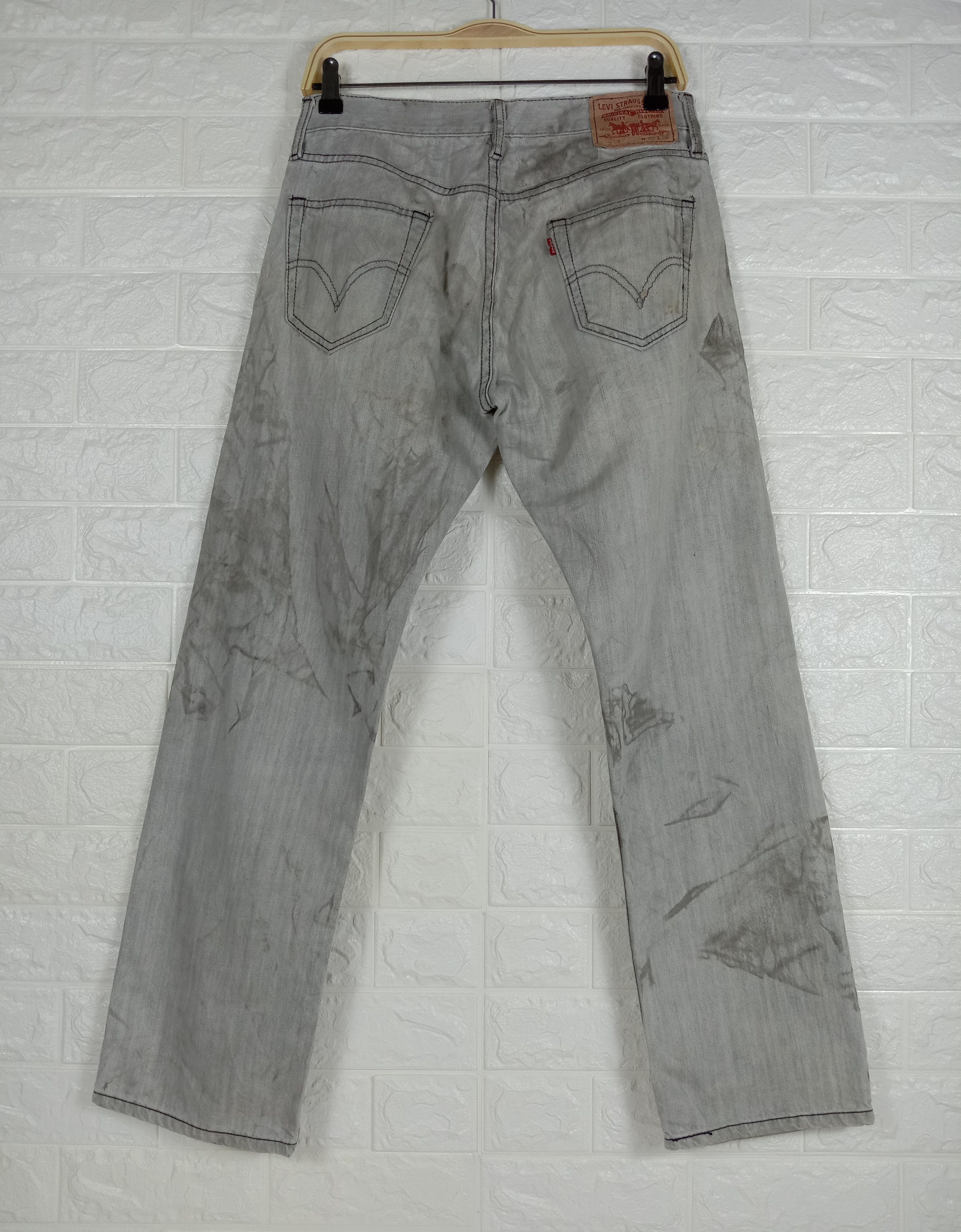 Levi's Vintage Levi’s 514 Jeans Slim Straight Distressed Denim Size US 30 / EU 46 - 5 Thumbnail