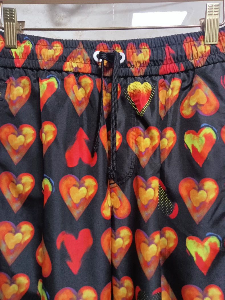 Versace Versace valentine's Day limited shorts Size 28" / US 6 / IT 42 - 2 Thumbnail