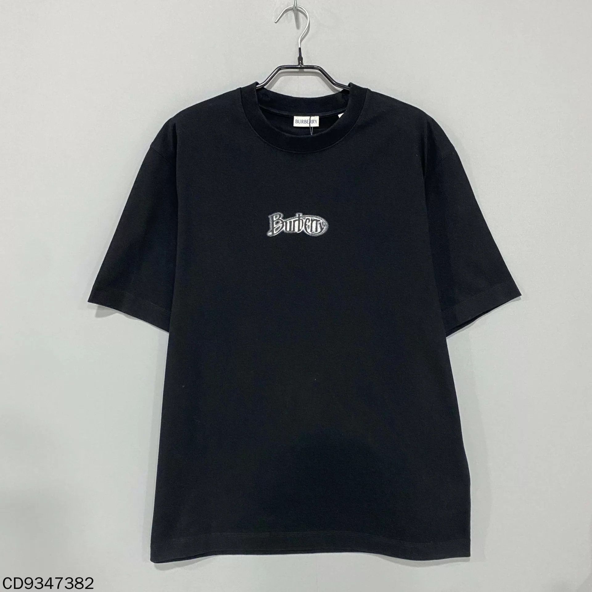 Burberry Burberry Logo Short Sleeve Tee 99 New XL Size US XL / EU 56 / 4 - 1 Thumbnail