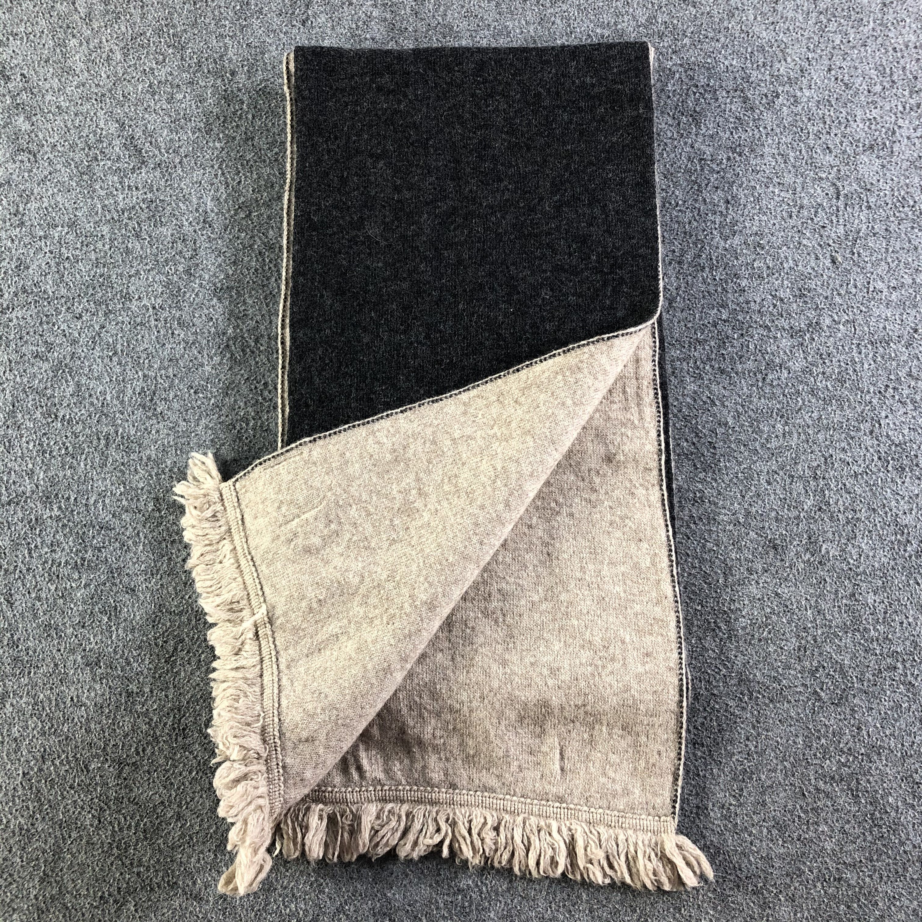 United Colors Of Benetton United Colors Of Benetton Scarf / Muffler / Neckwear Size ONE SIZE - 5 Thumbnail